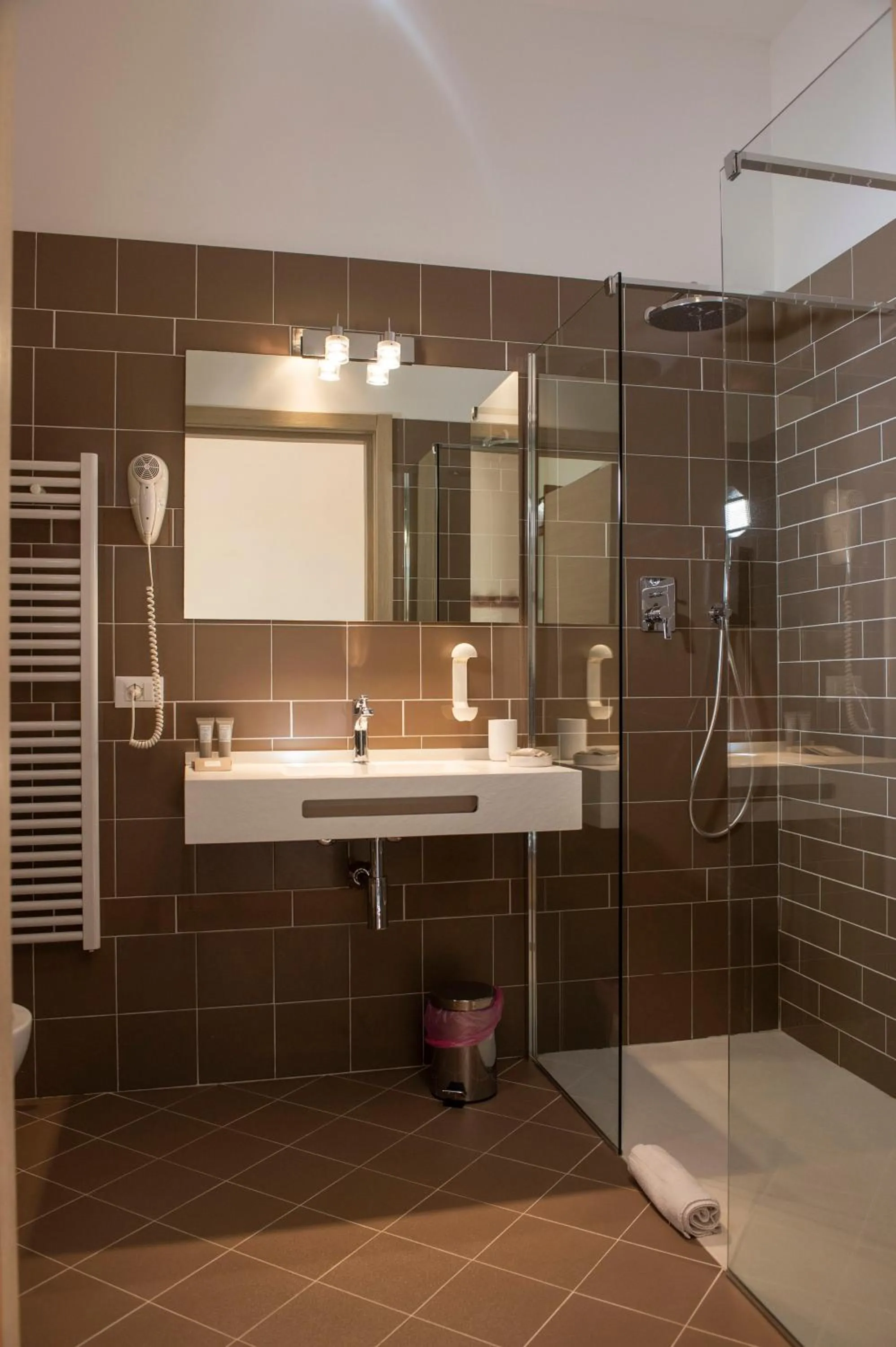 Shower in Feudo Del Biviere