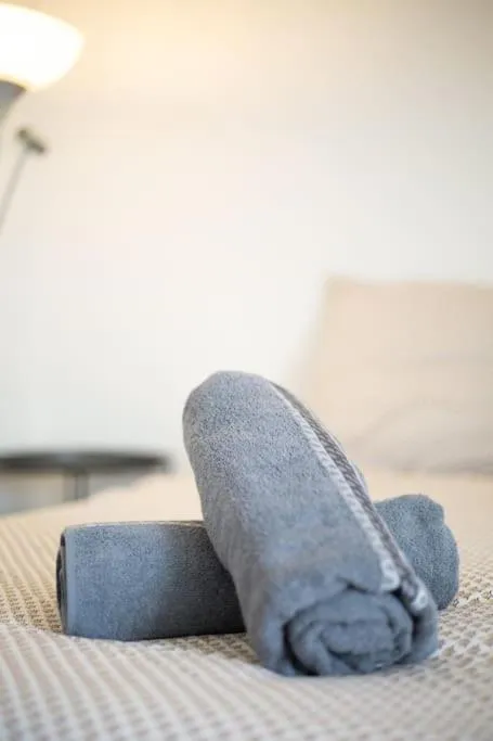 Decorative detail, Bed in Le Bel-Air AVALLON