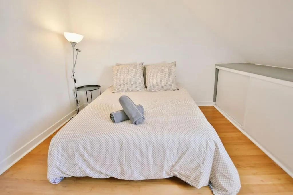 Bed in Le Bel-Air AVALLON