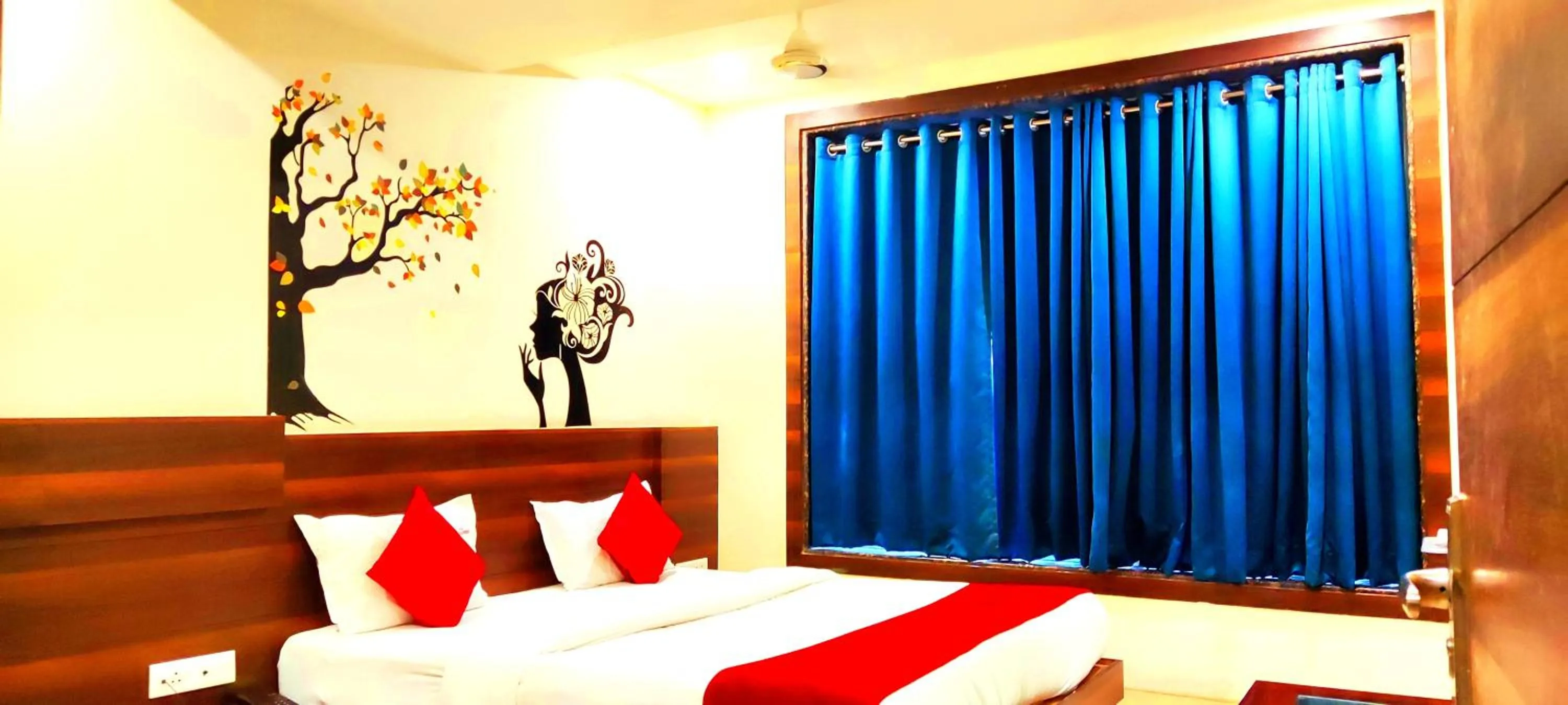 Bedroom, Bed in Hotel Raj Residency