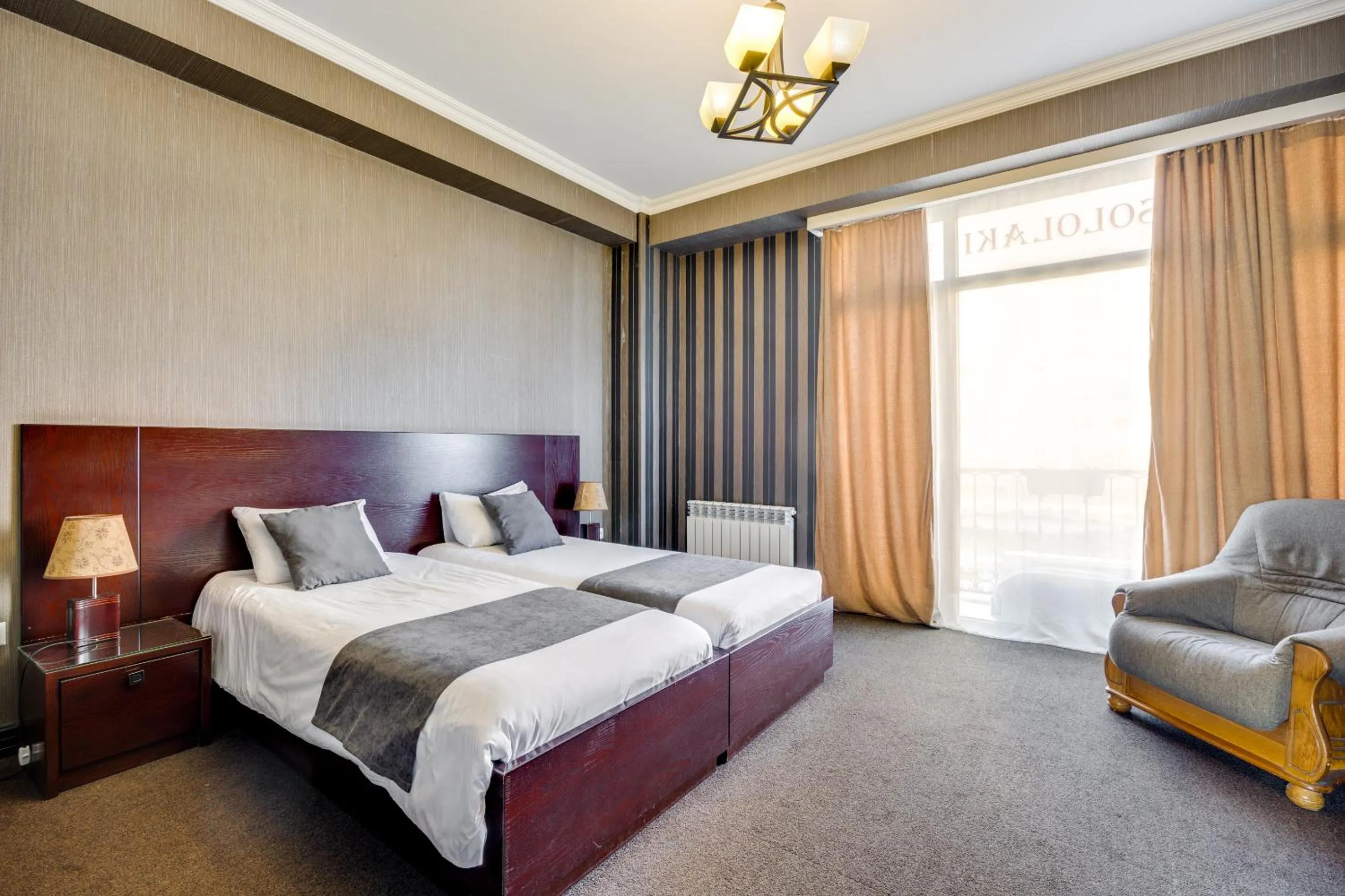 Standard Twin Room in Sololaki Inn