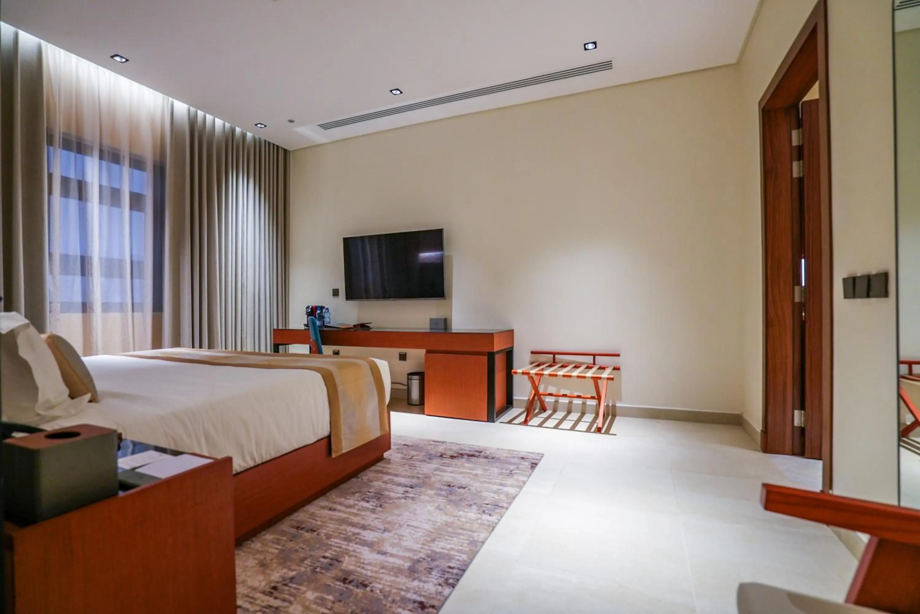 Bed in Vivian Park El Raeid Hotel