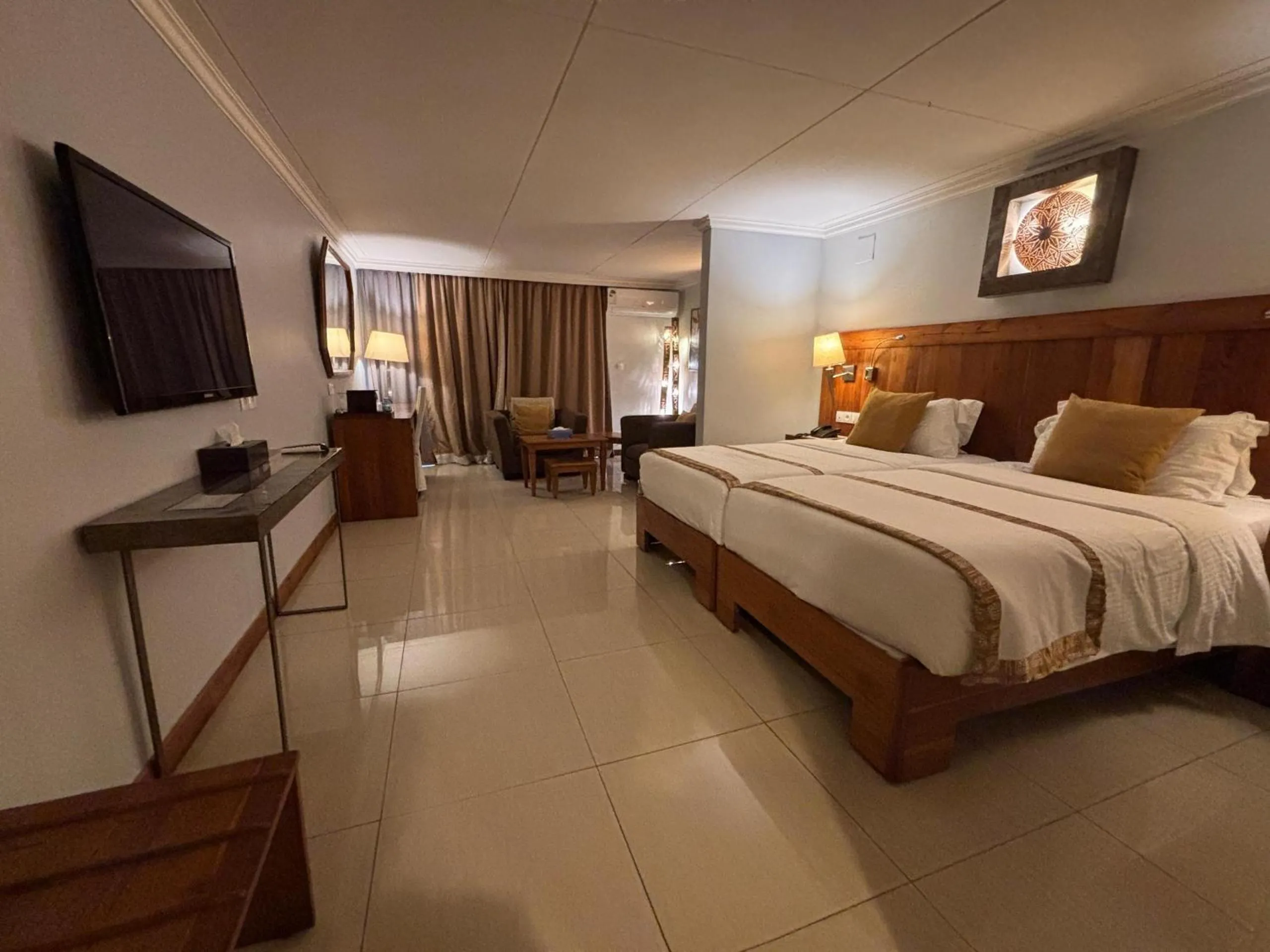 Bed in Hotel Du Lac