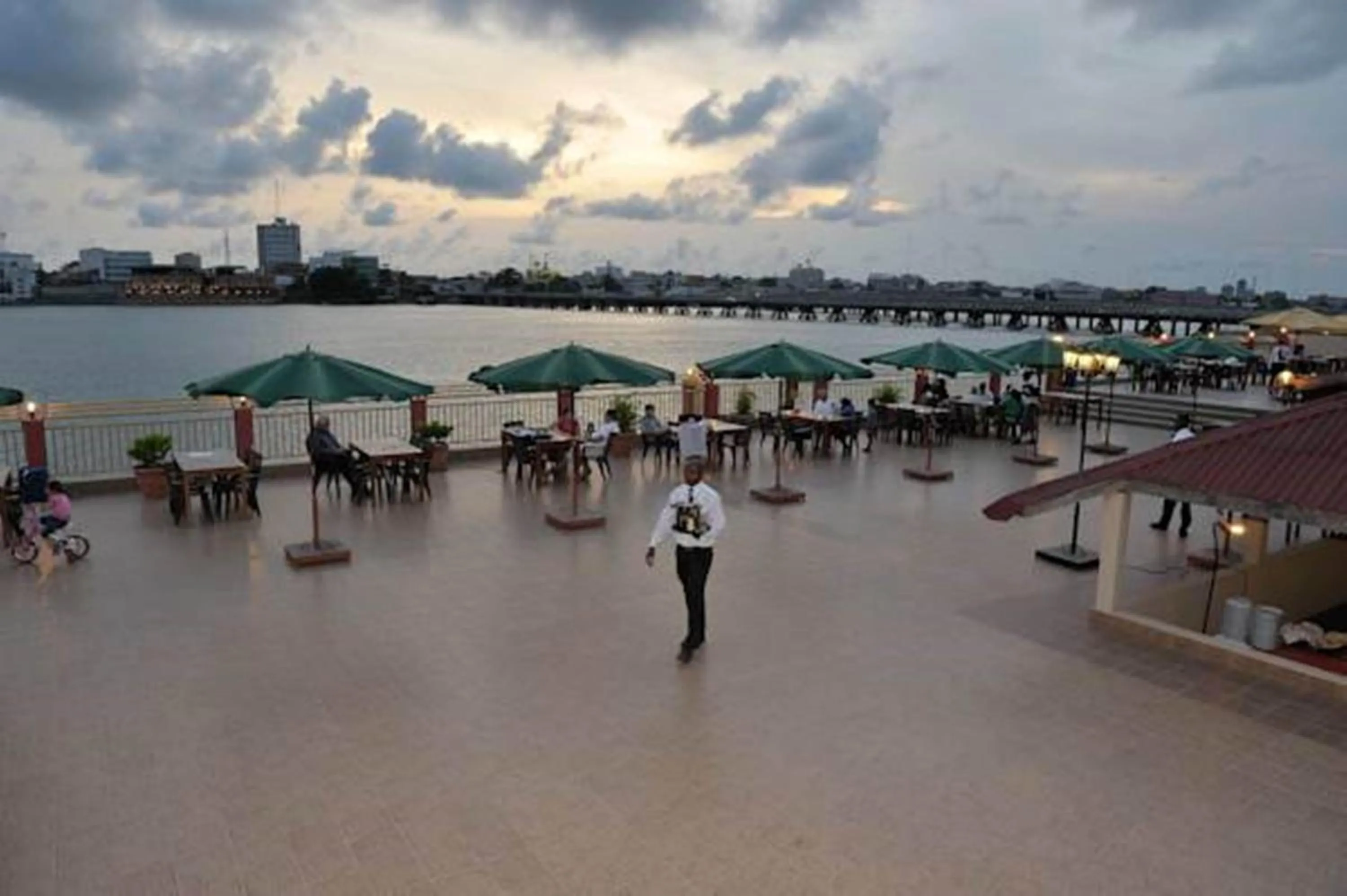 Patio in Hotel Du Lac