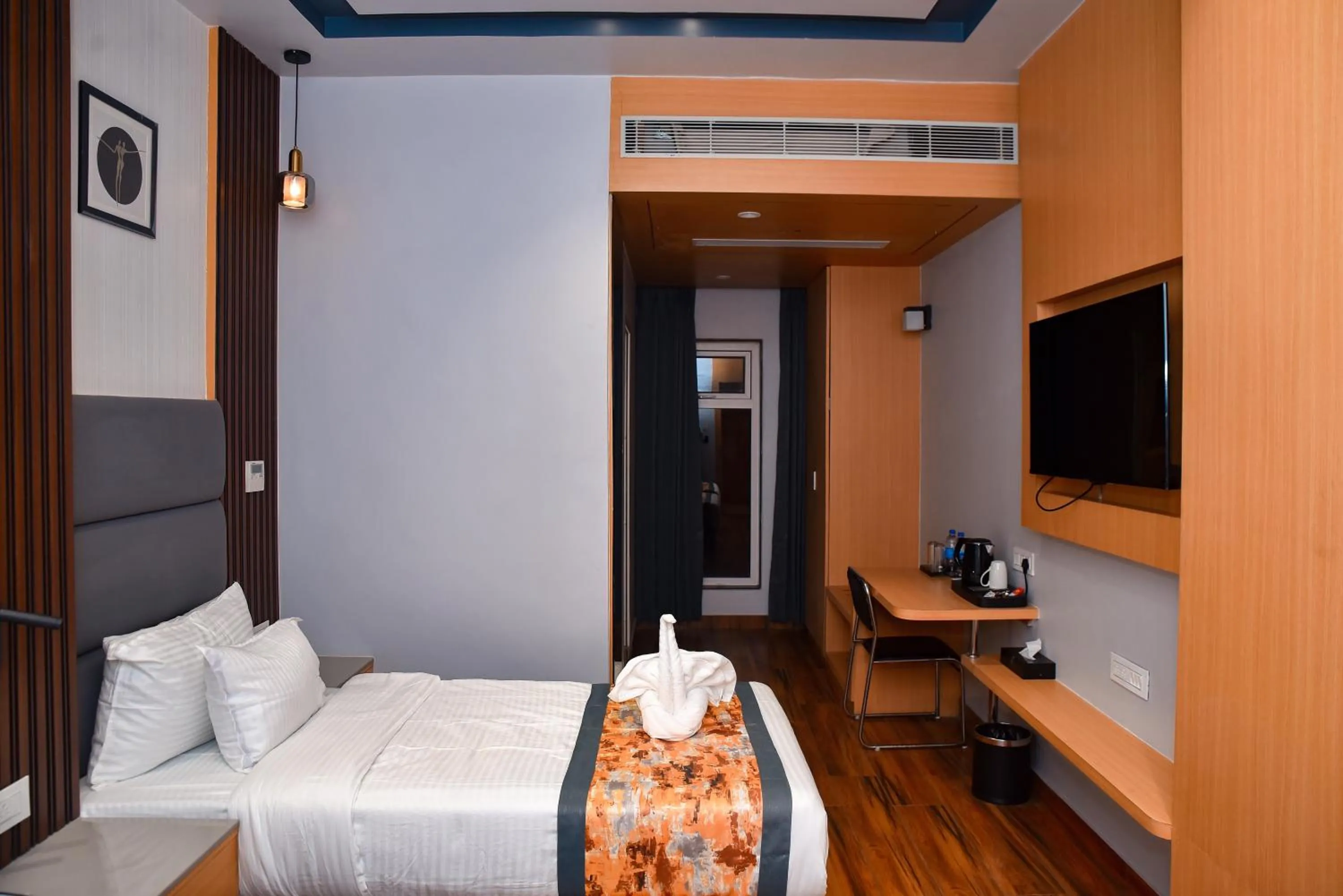 Bedroom, Bed in Grand Savera