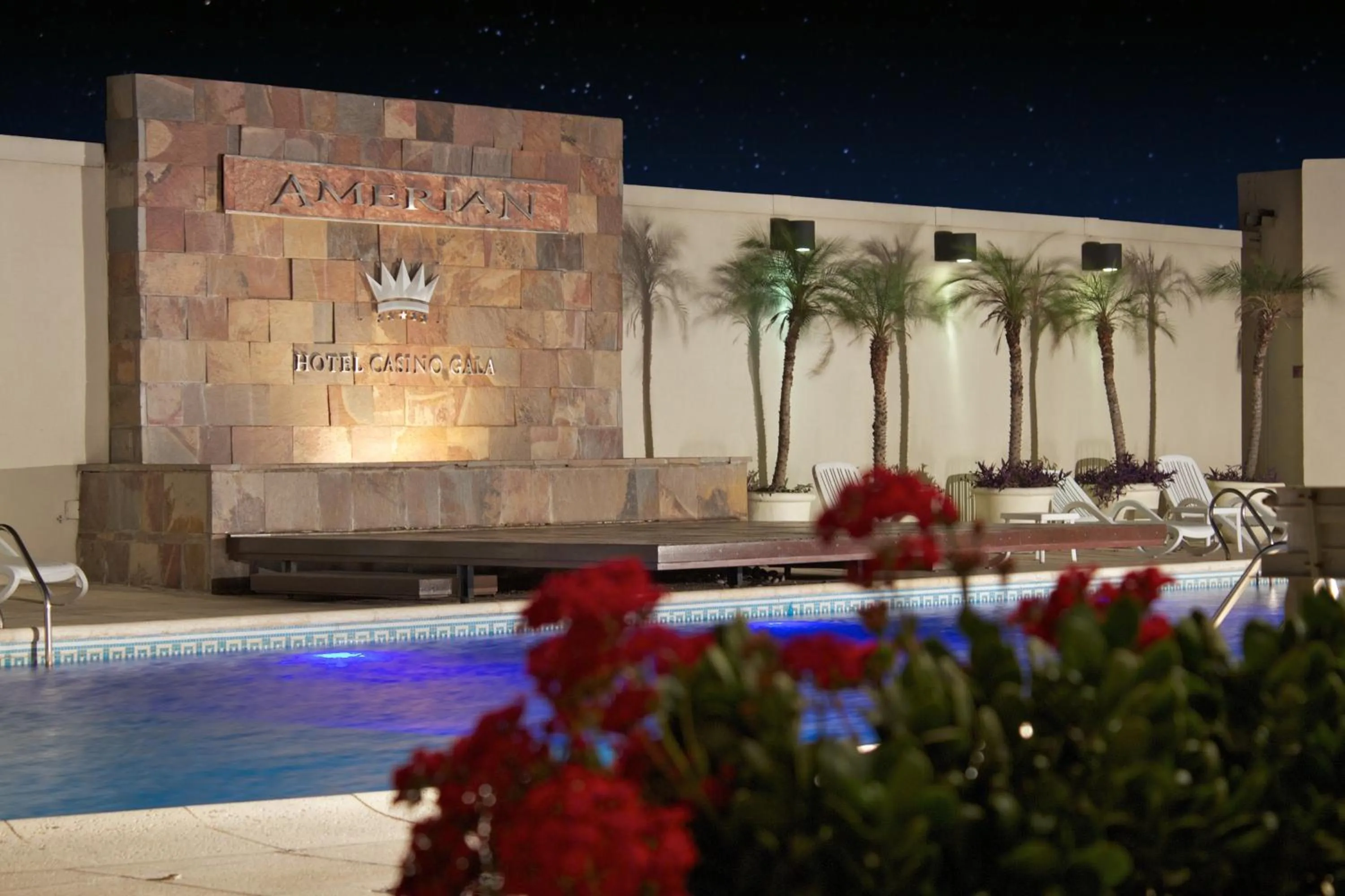 Swimming pool in Amérian Hotel Casino Gala