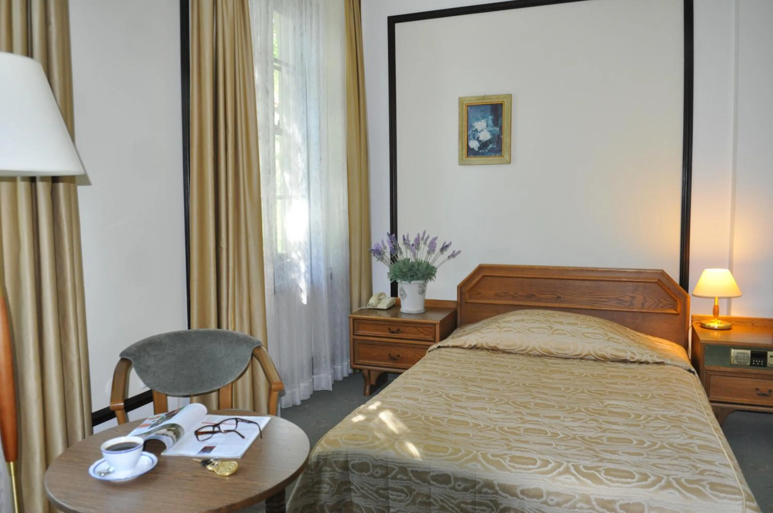 Bed in Hotel "Zajazd Napoleoński"