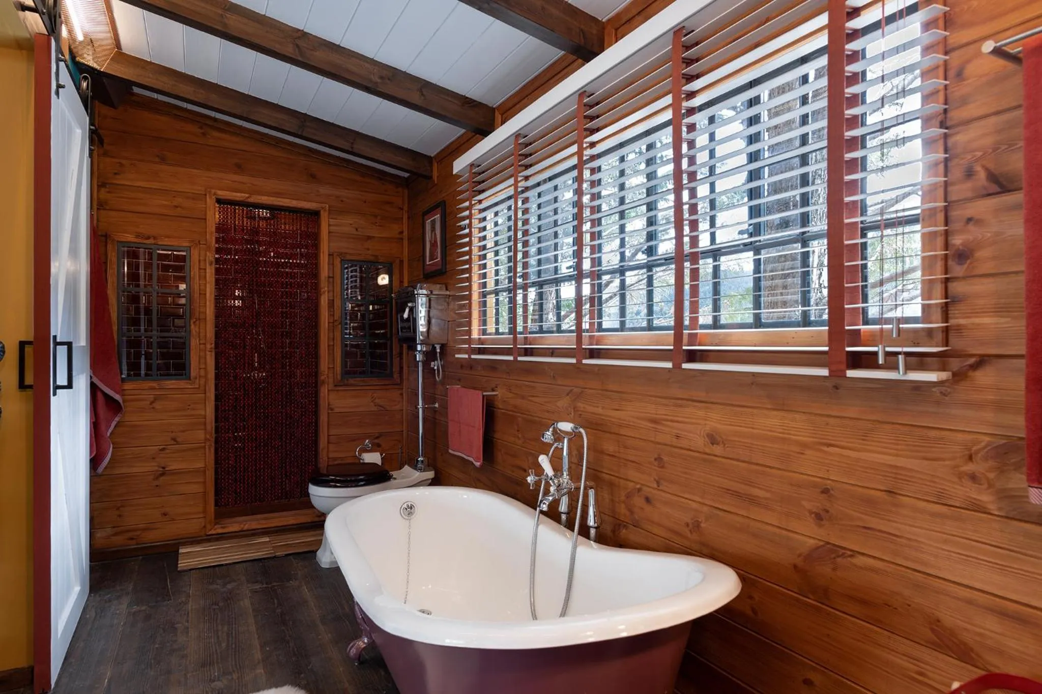 Vasilikia Mountain Farm & Retreat