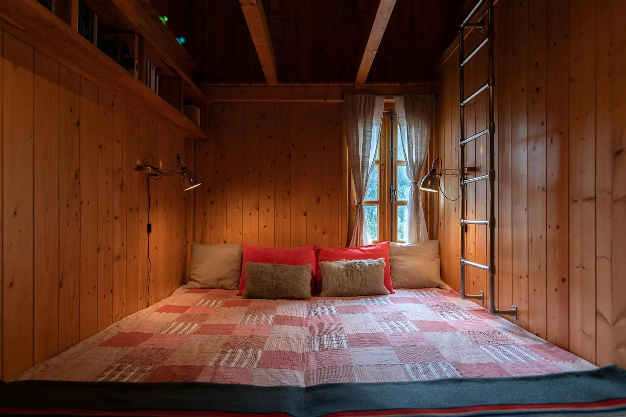 Bed in Vasilikia Mountain Farm & Retreat