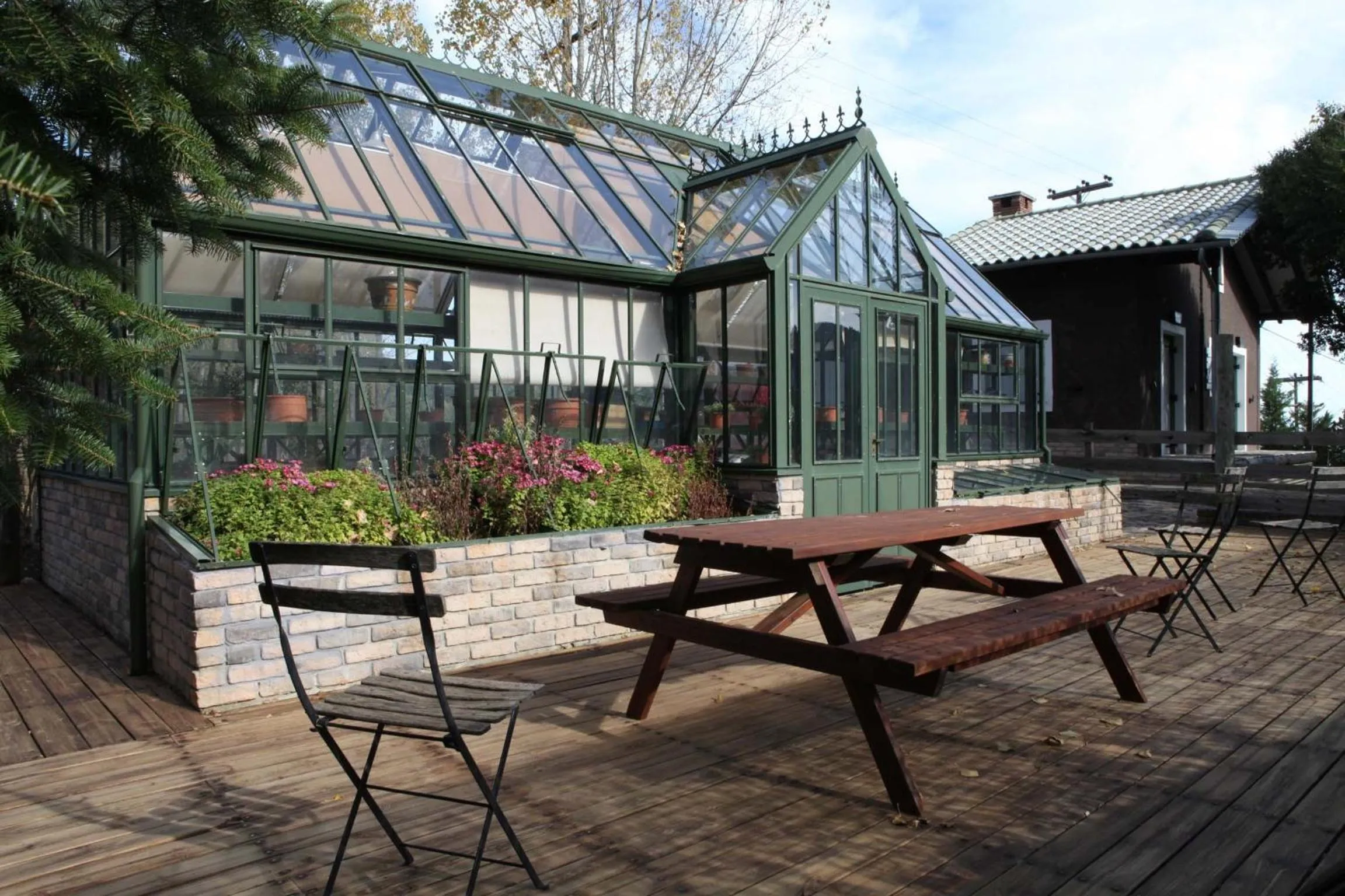 Property building in Vasilikia Mountain Farm & Retreat