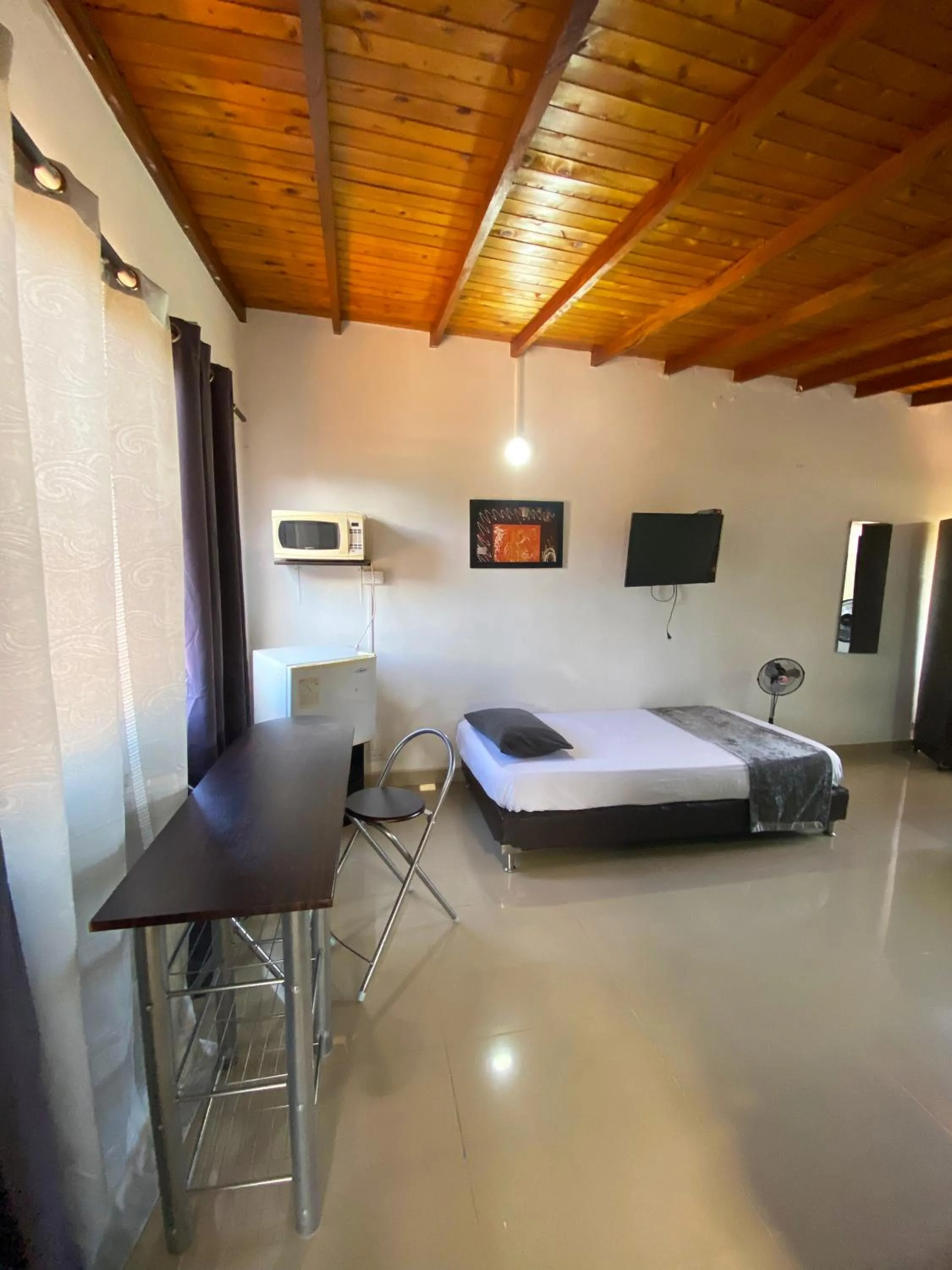 Bed in 33 Hotel Bulerias