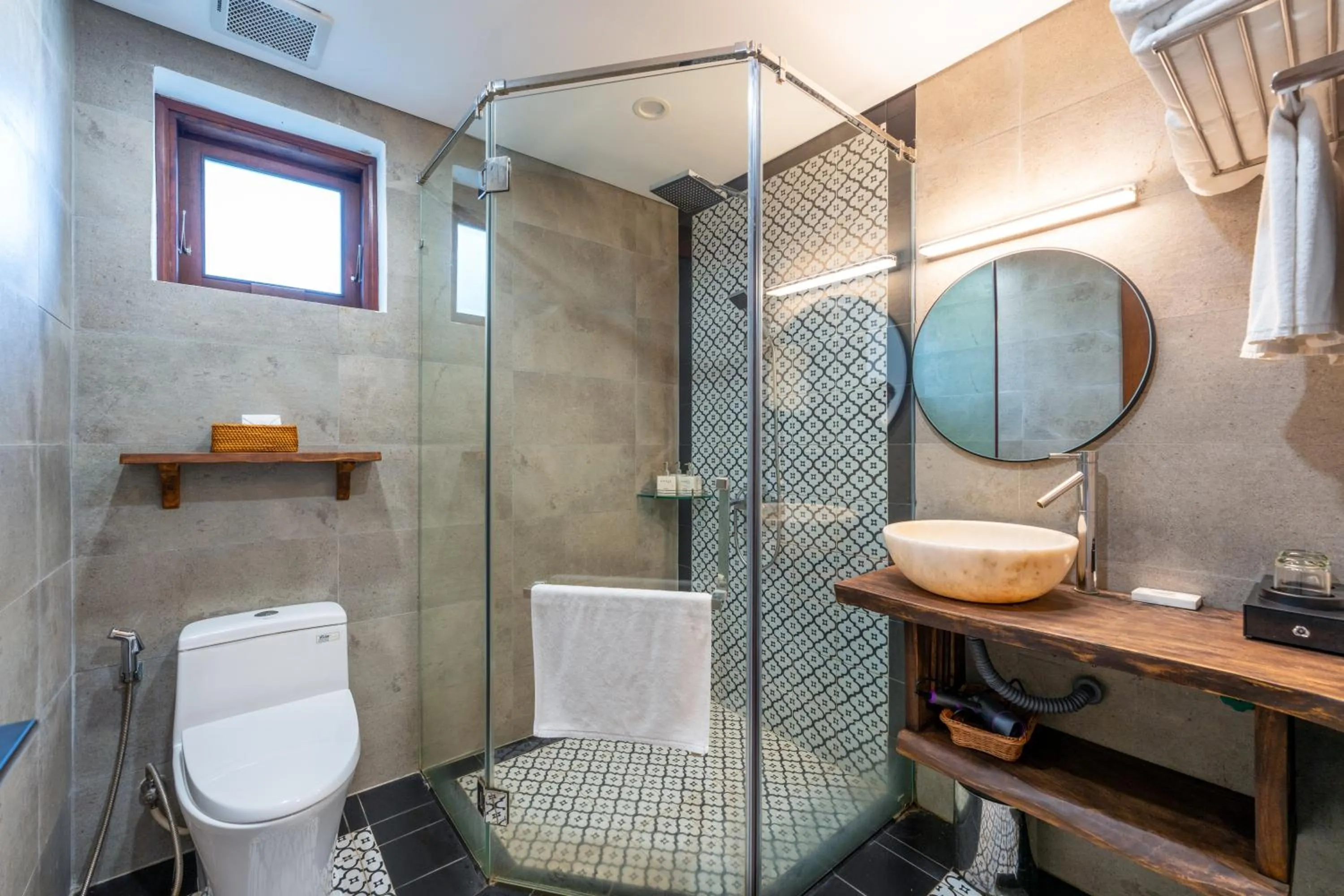 Shower in Mayci Eco Boutique Hotel Hoi An