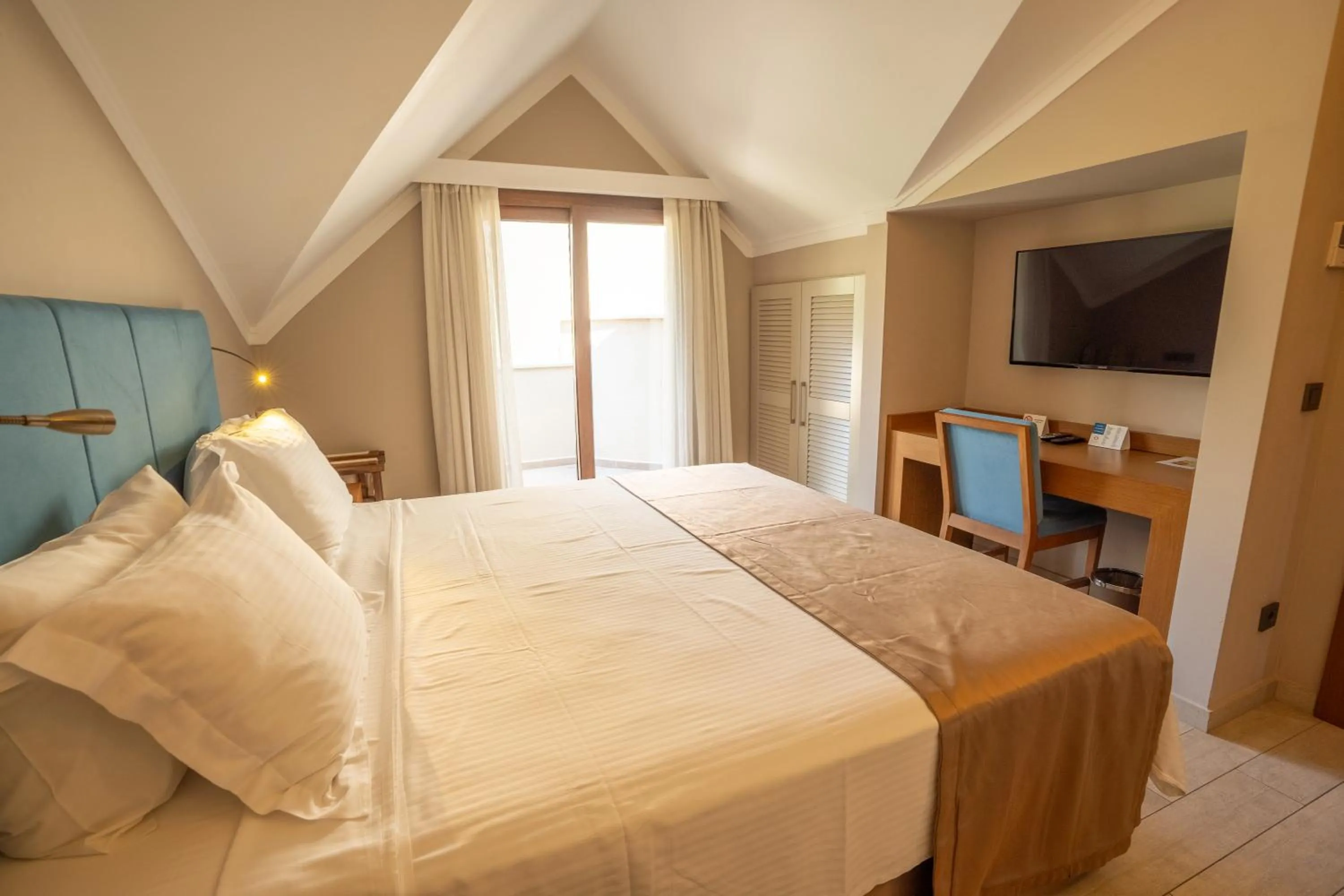 Bed in Renka Hotel & Spa