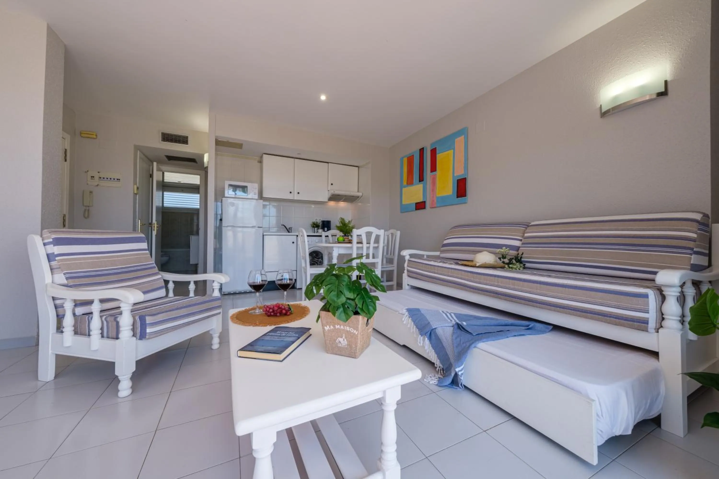 Dining area in Apartamentos Estival Park