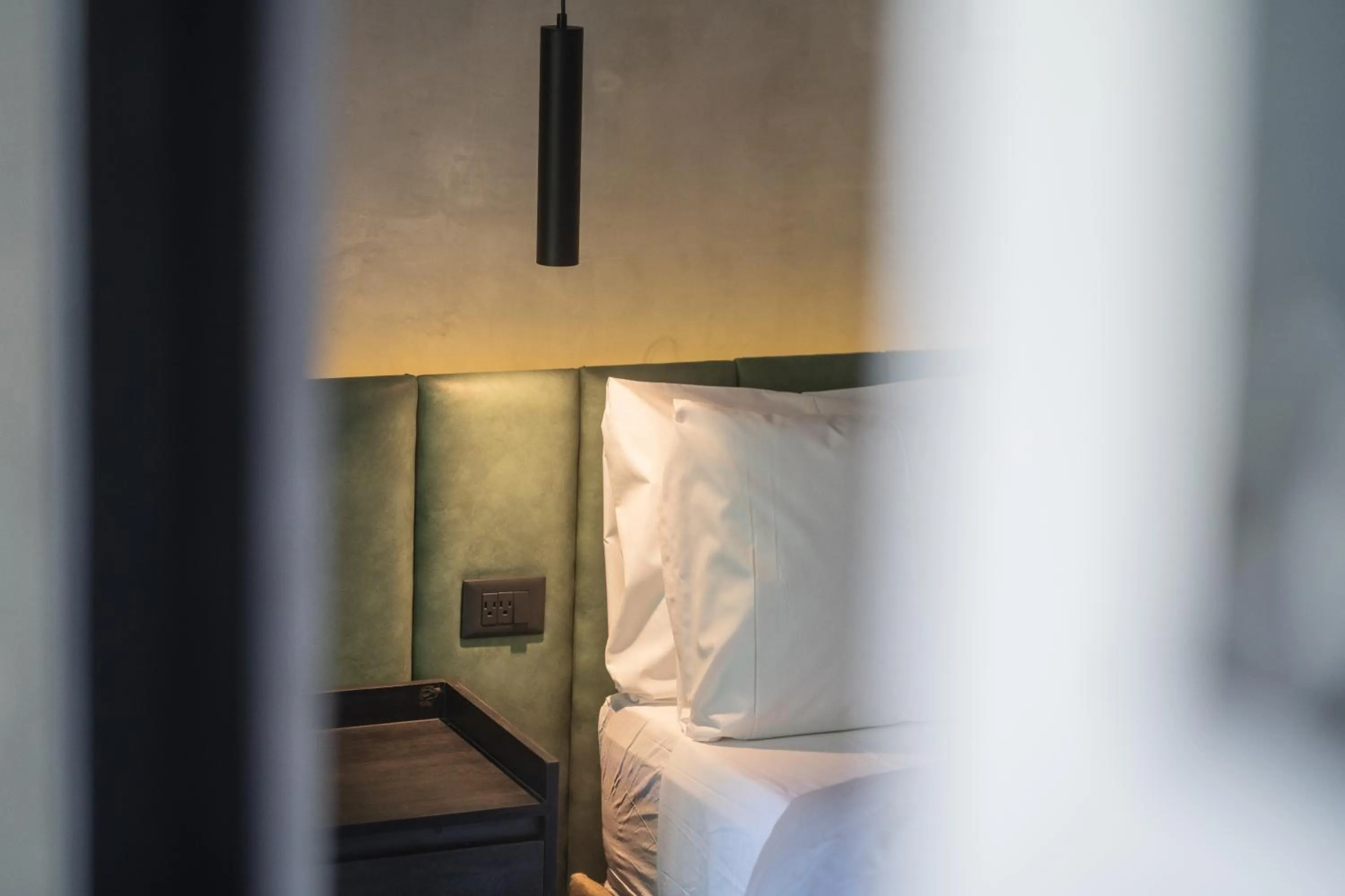 Bedroom, Bed in ALCALÀ EXPO