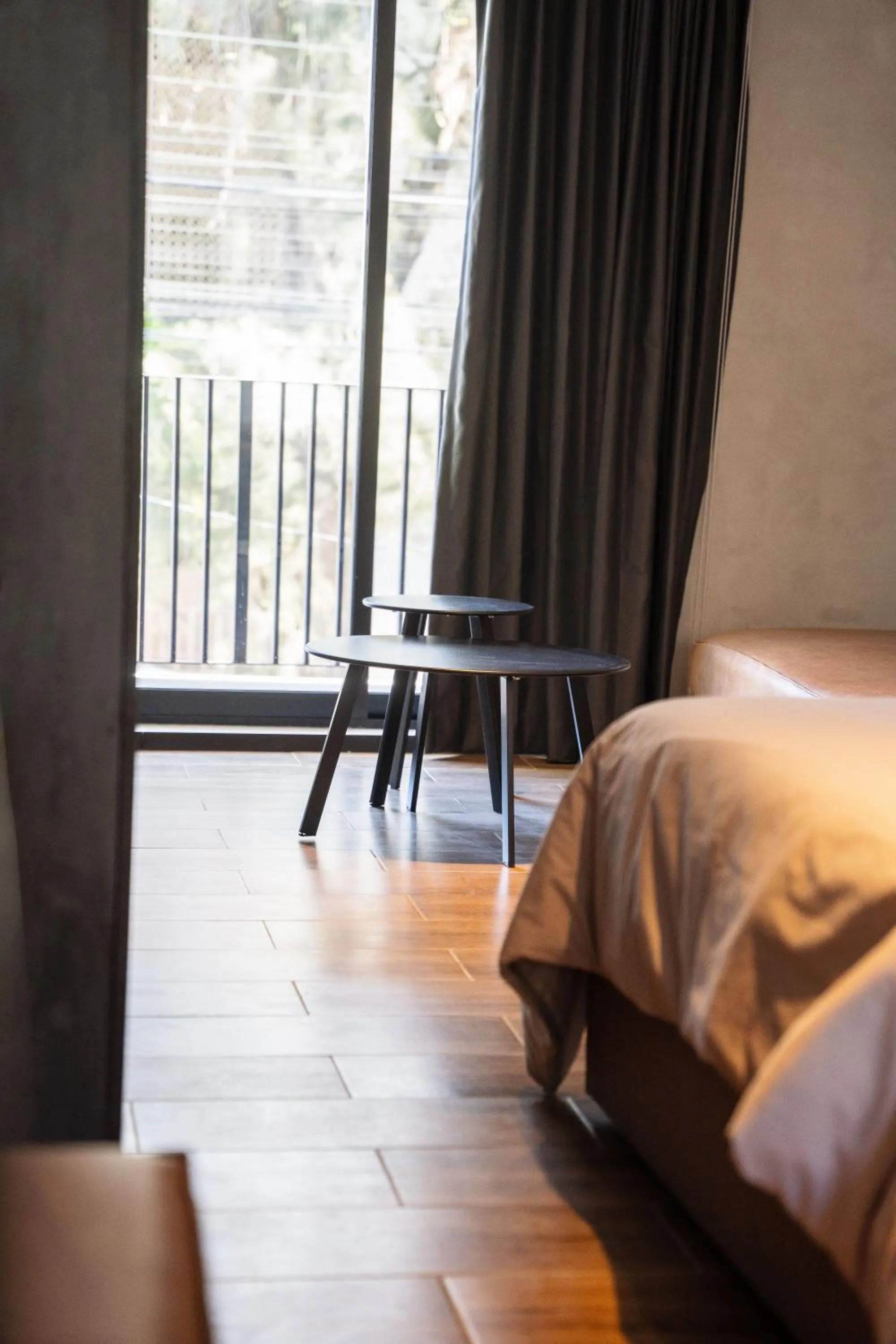 Seating area, Bed in ALCALÀ EXPO