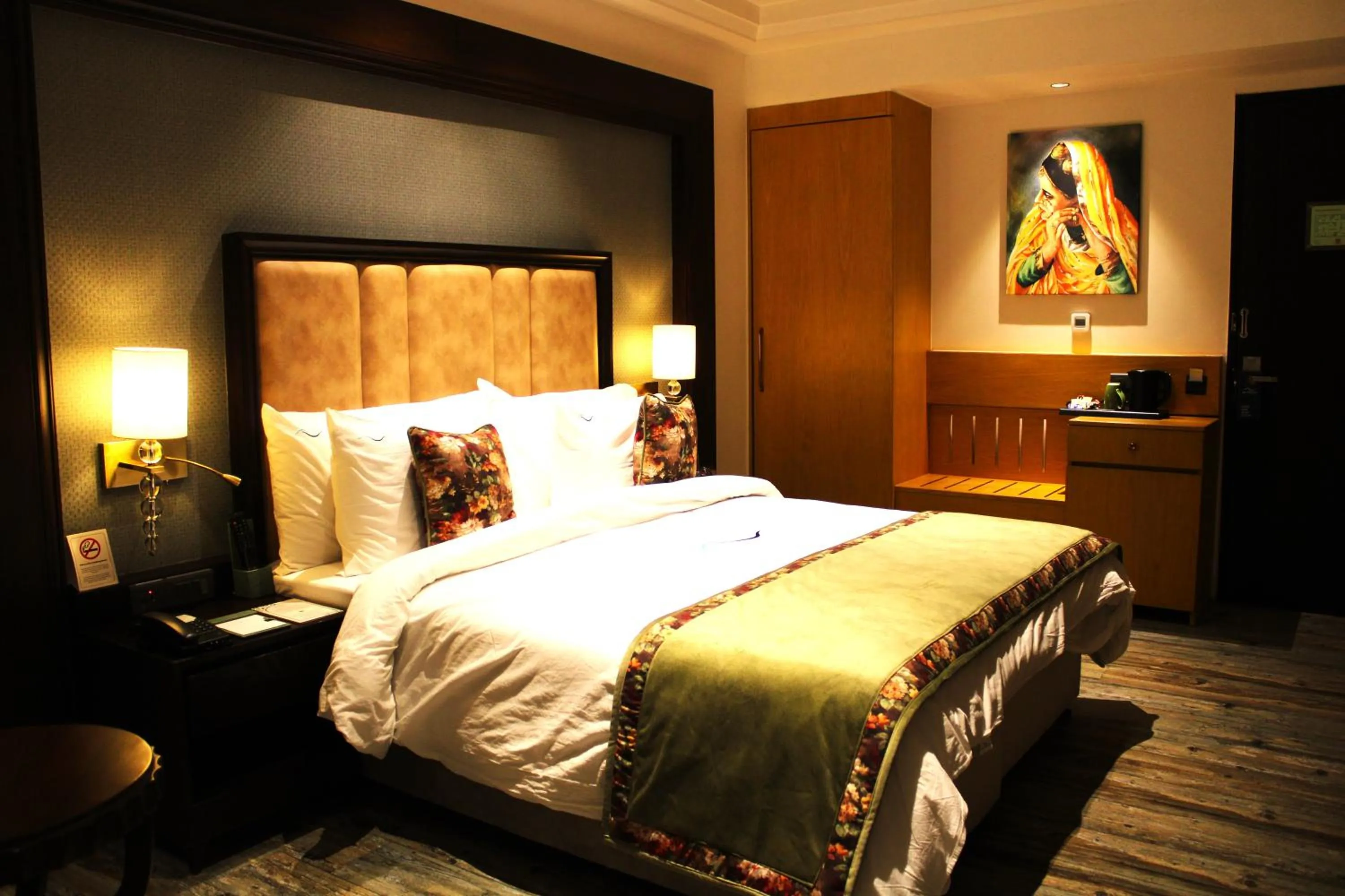 Bedroom, Bed in BluSalzz Residence Amritsar