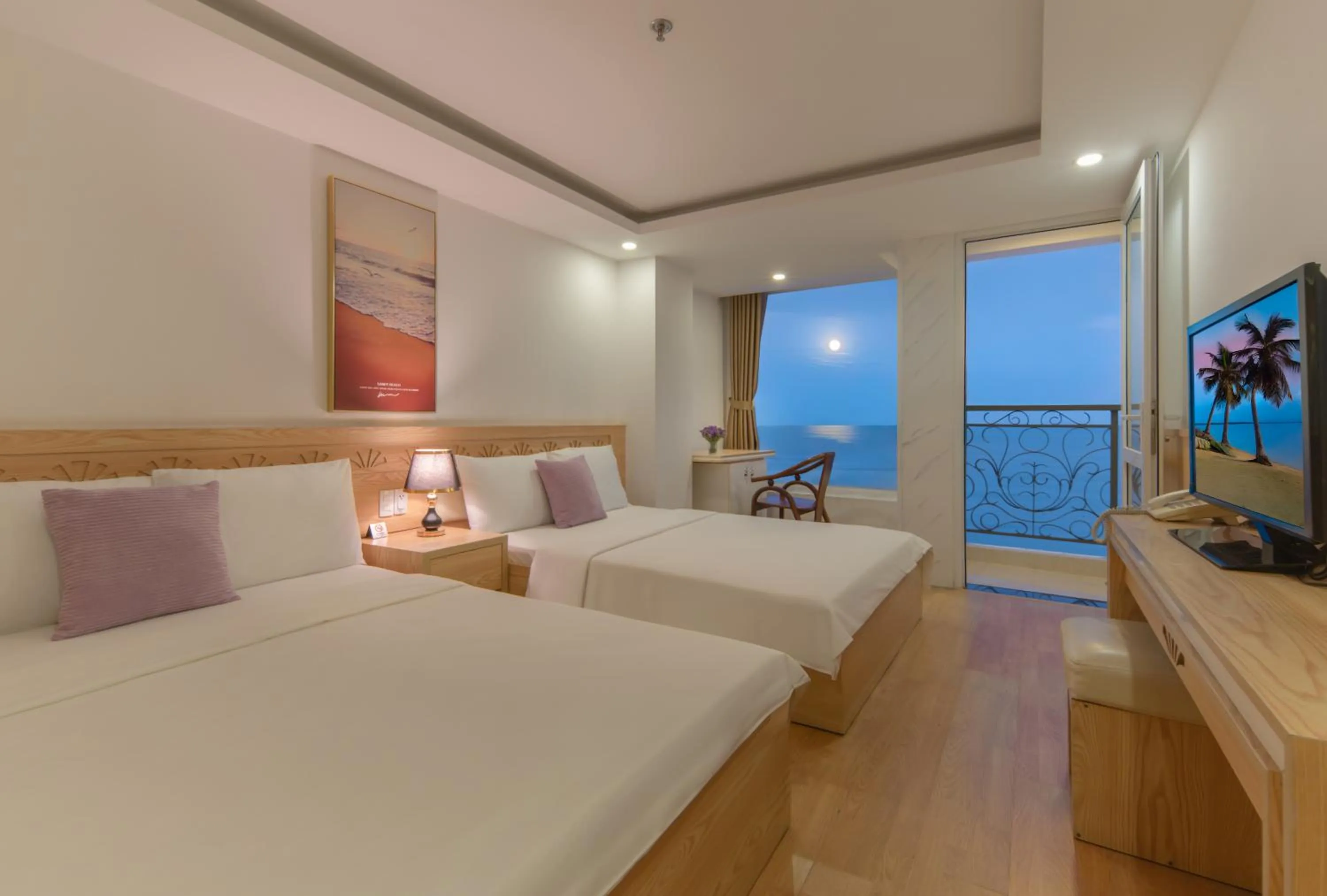 Bed in Nang Vang Hotel Nha Trang