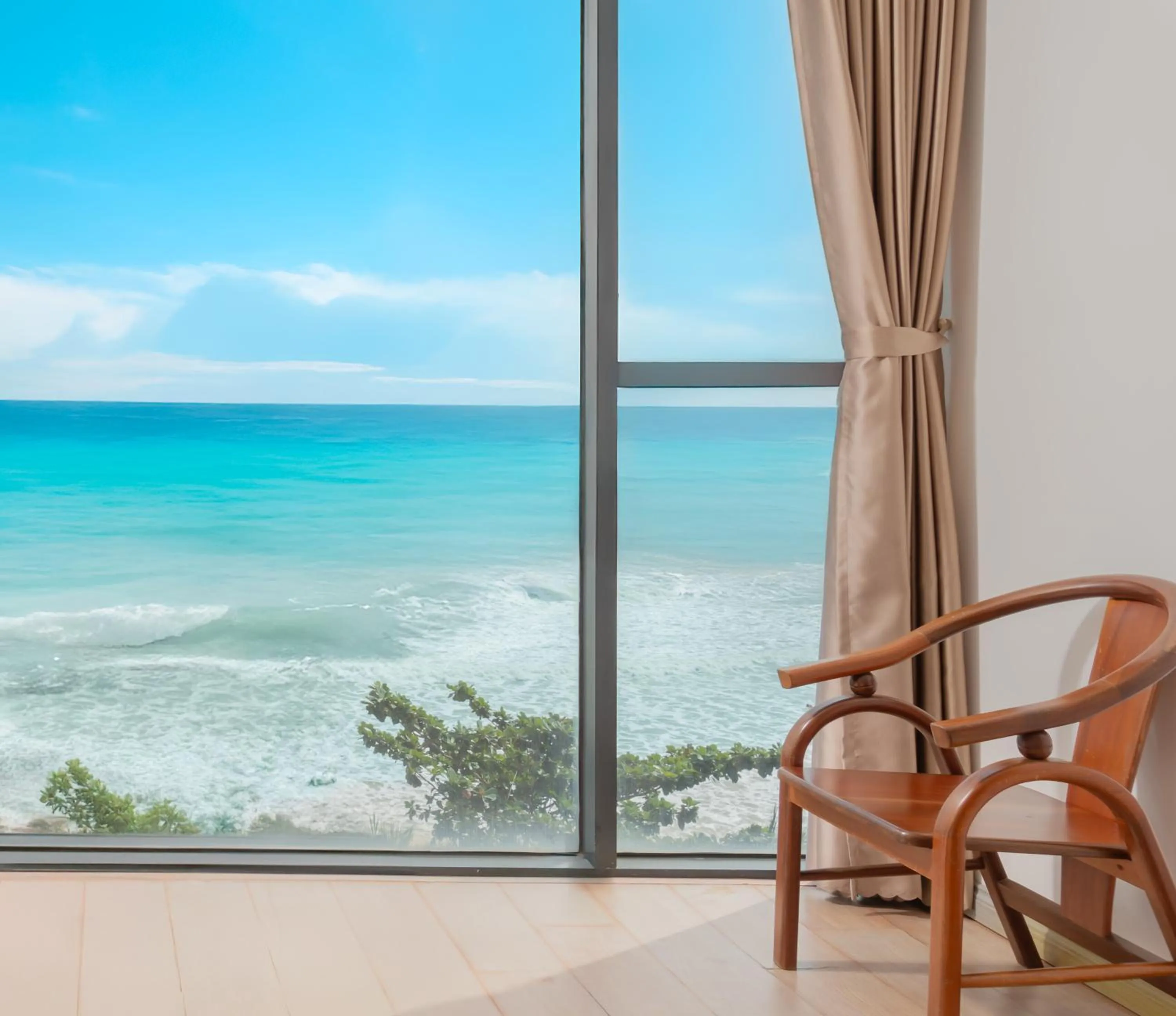 Day in Nang Vang Hotel Nha Trang