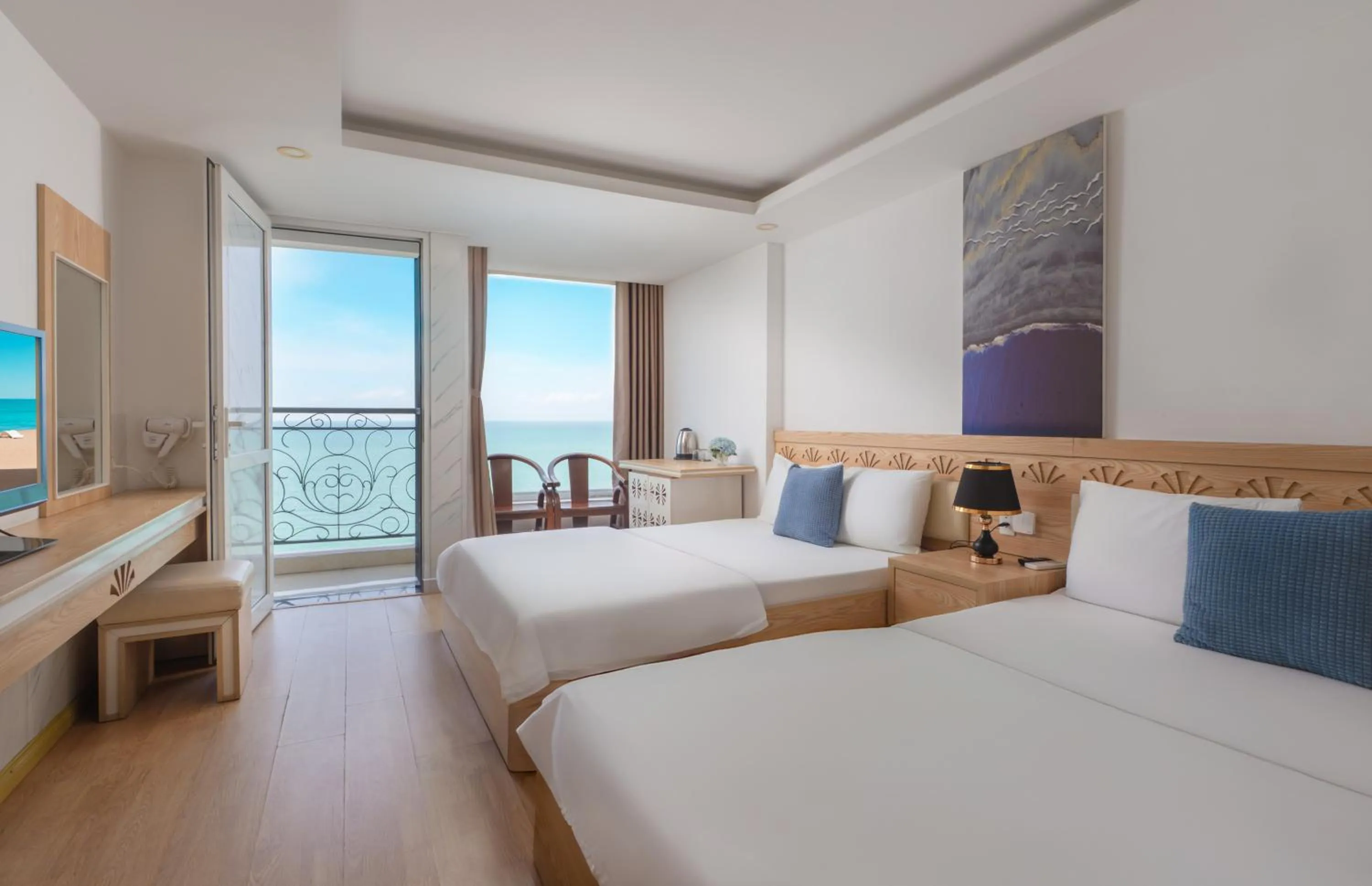 Bedroom, Bed in Nang Vang Hotel Nha Trang