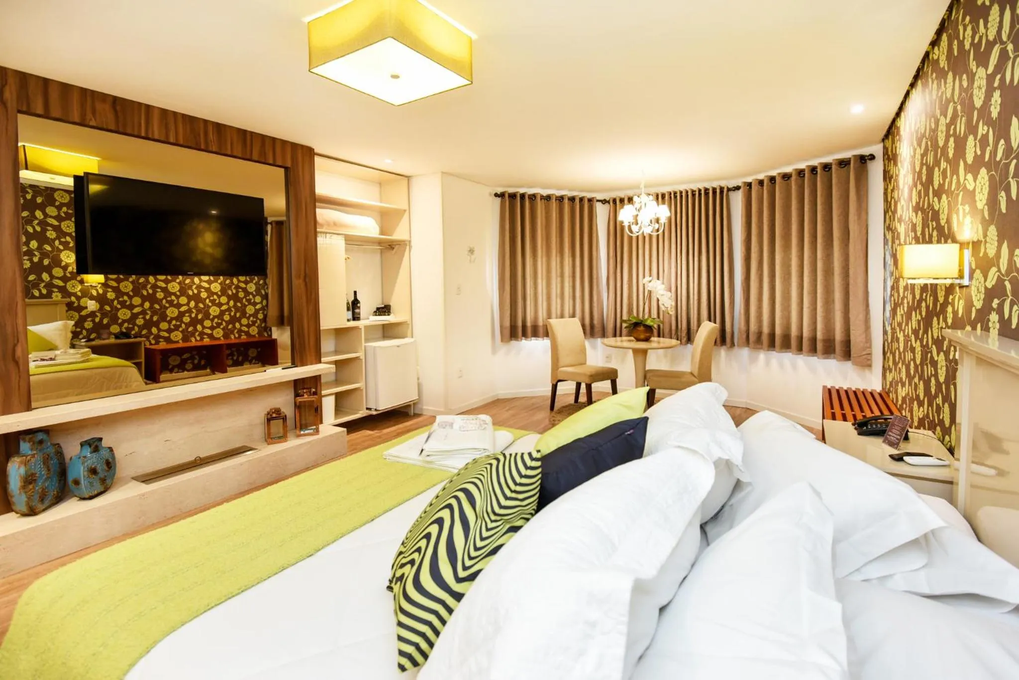 Photo of the whole room in Pousada La Lavande