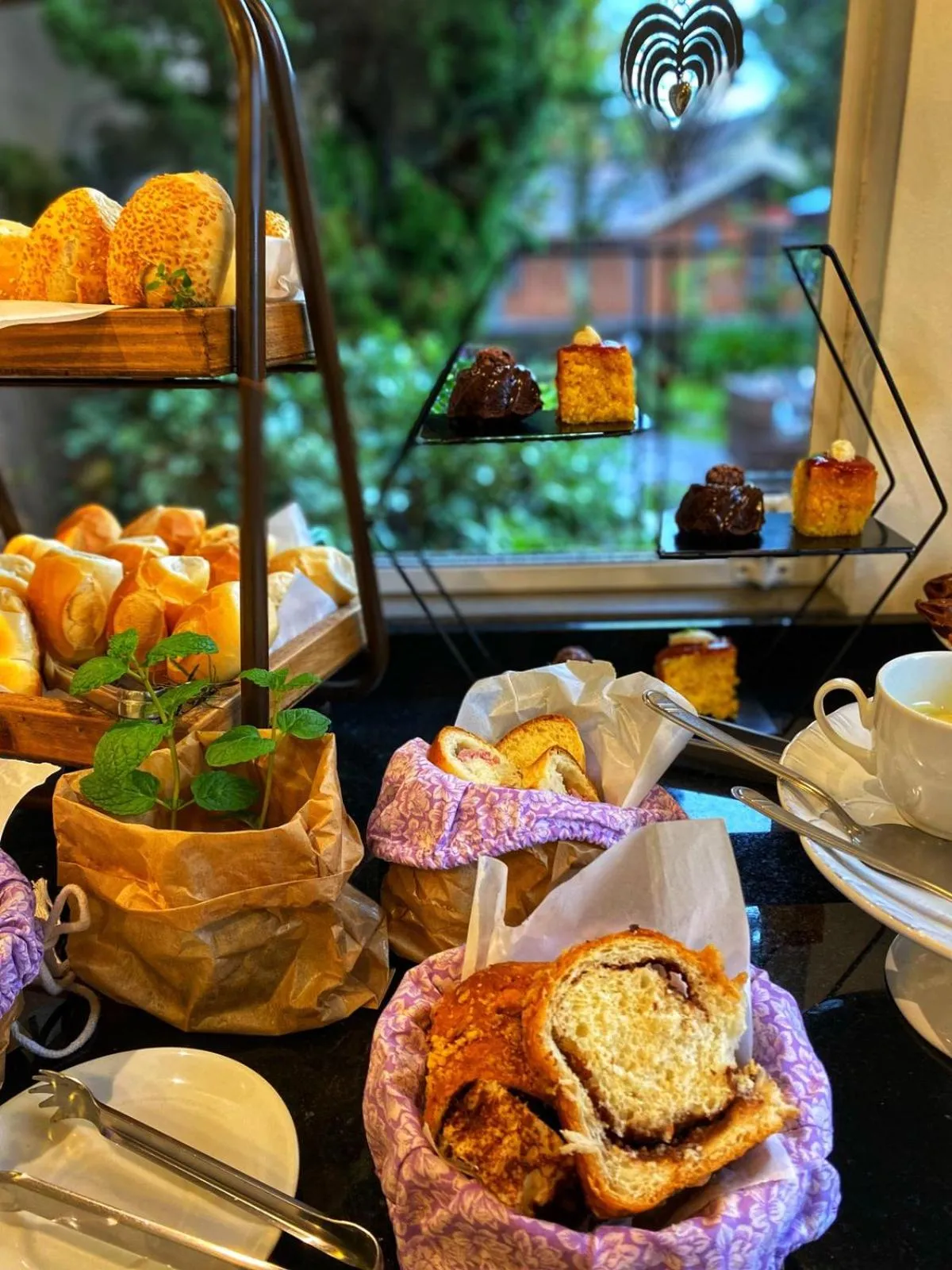 Breakfast in Pousada La Lavande