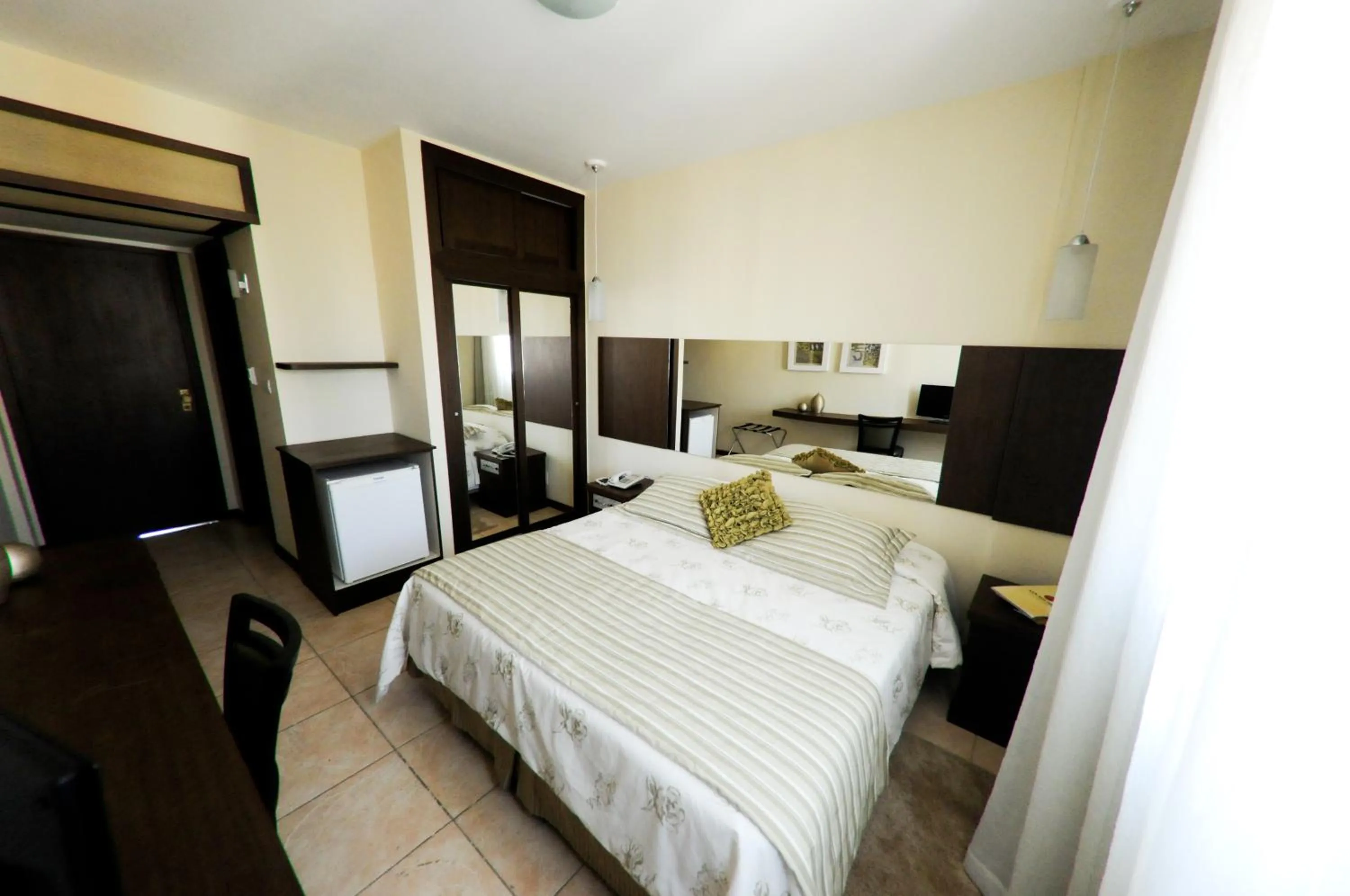 Bedroom, Bed in San Michel Palace Hotel