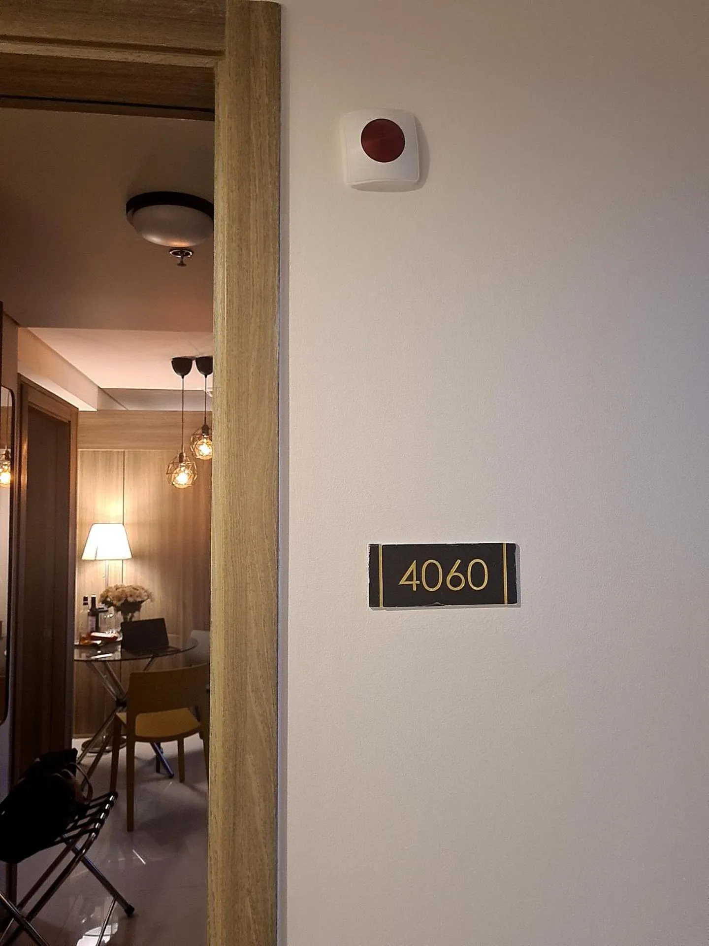 Property building in Cozy Penthouse 2BR Suite w Balcony - Amazing Manila Bay View and City Skyline near MOA