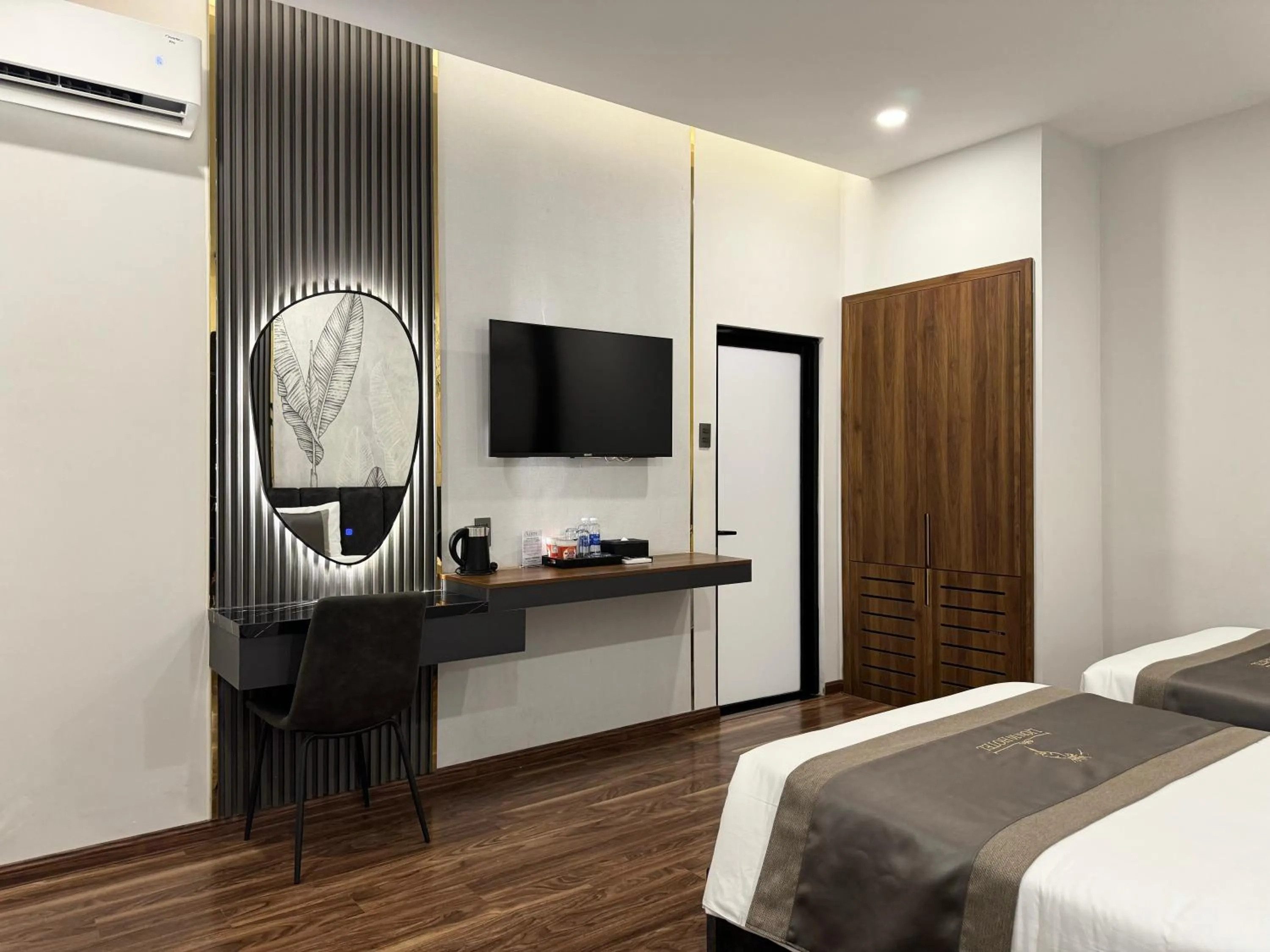 Bed in LION 10 HOTEL