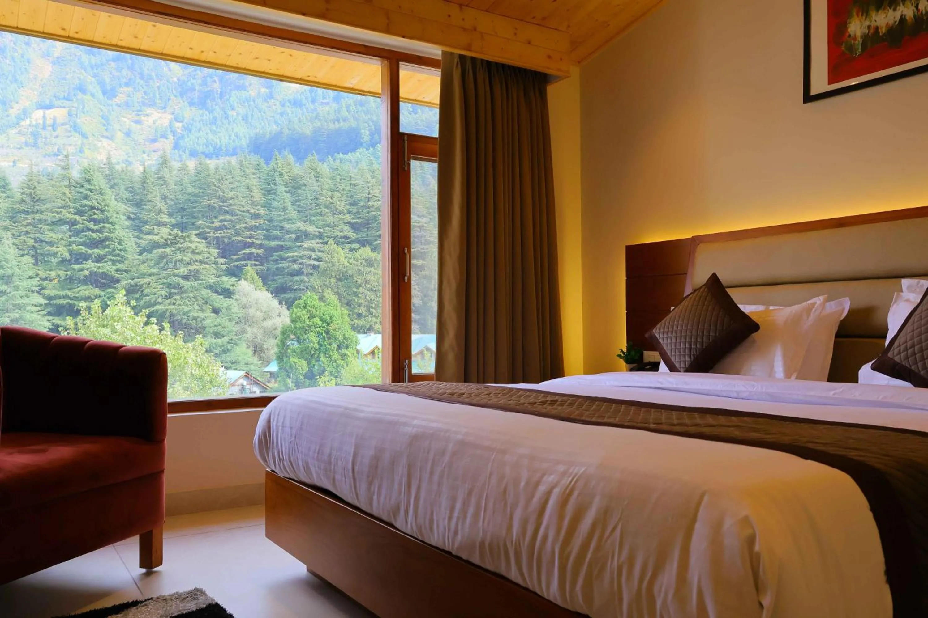 Bed in Sa-Ba Manali Inn, Mall Road