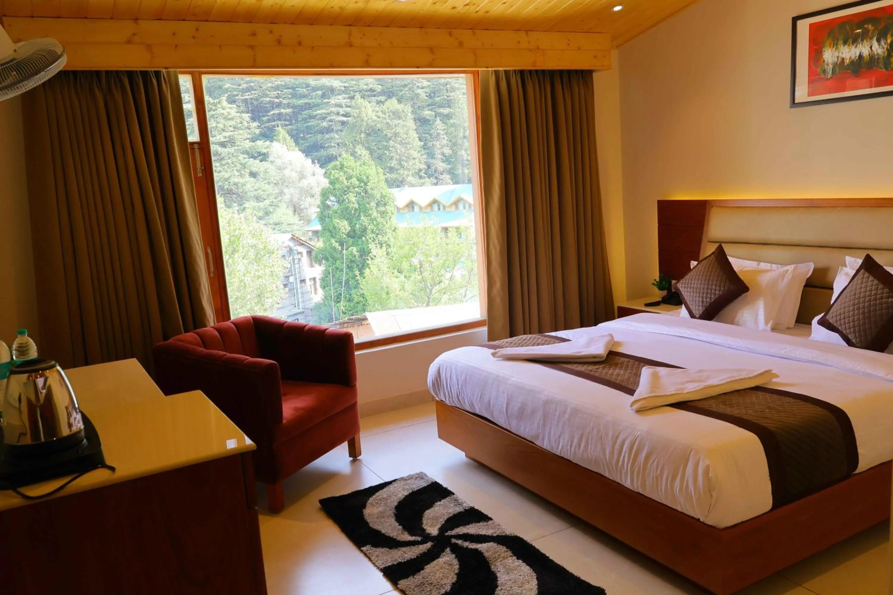 Bed in Sa-Ba Manali Inn, Mall Road