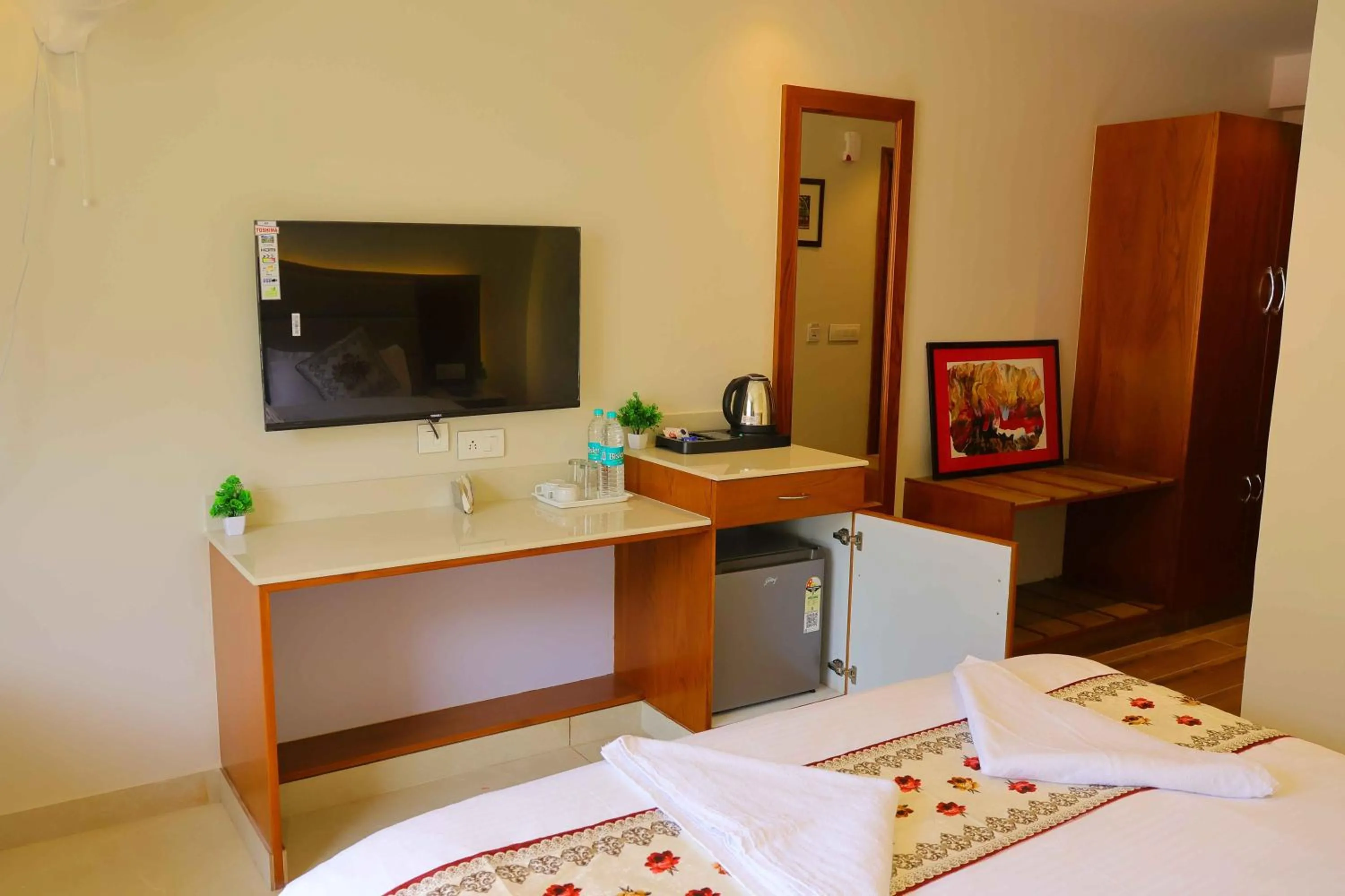 Bed in Sa-Ba Manali Inn, Mall Road