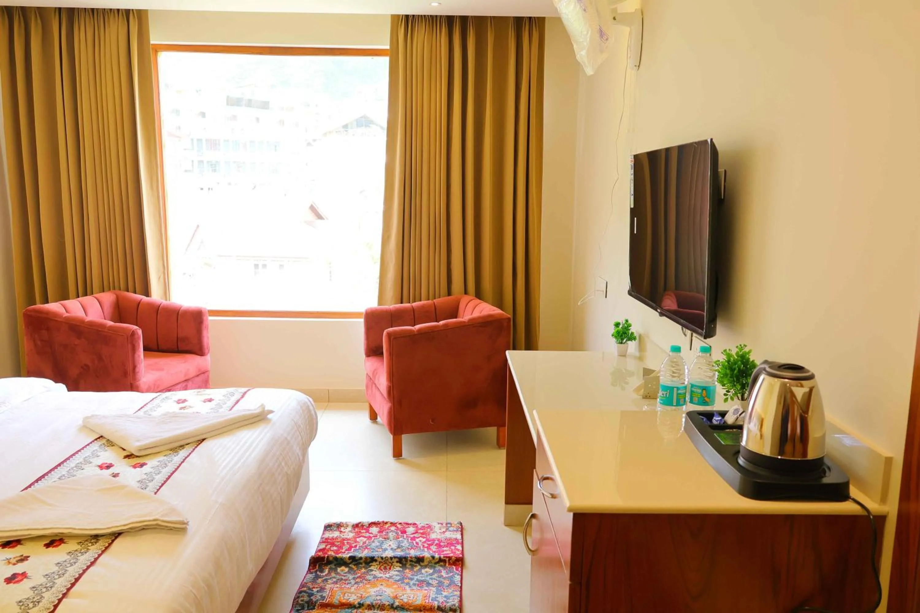 Bed in Sa-Ba Manali Inn, Mall Road