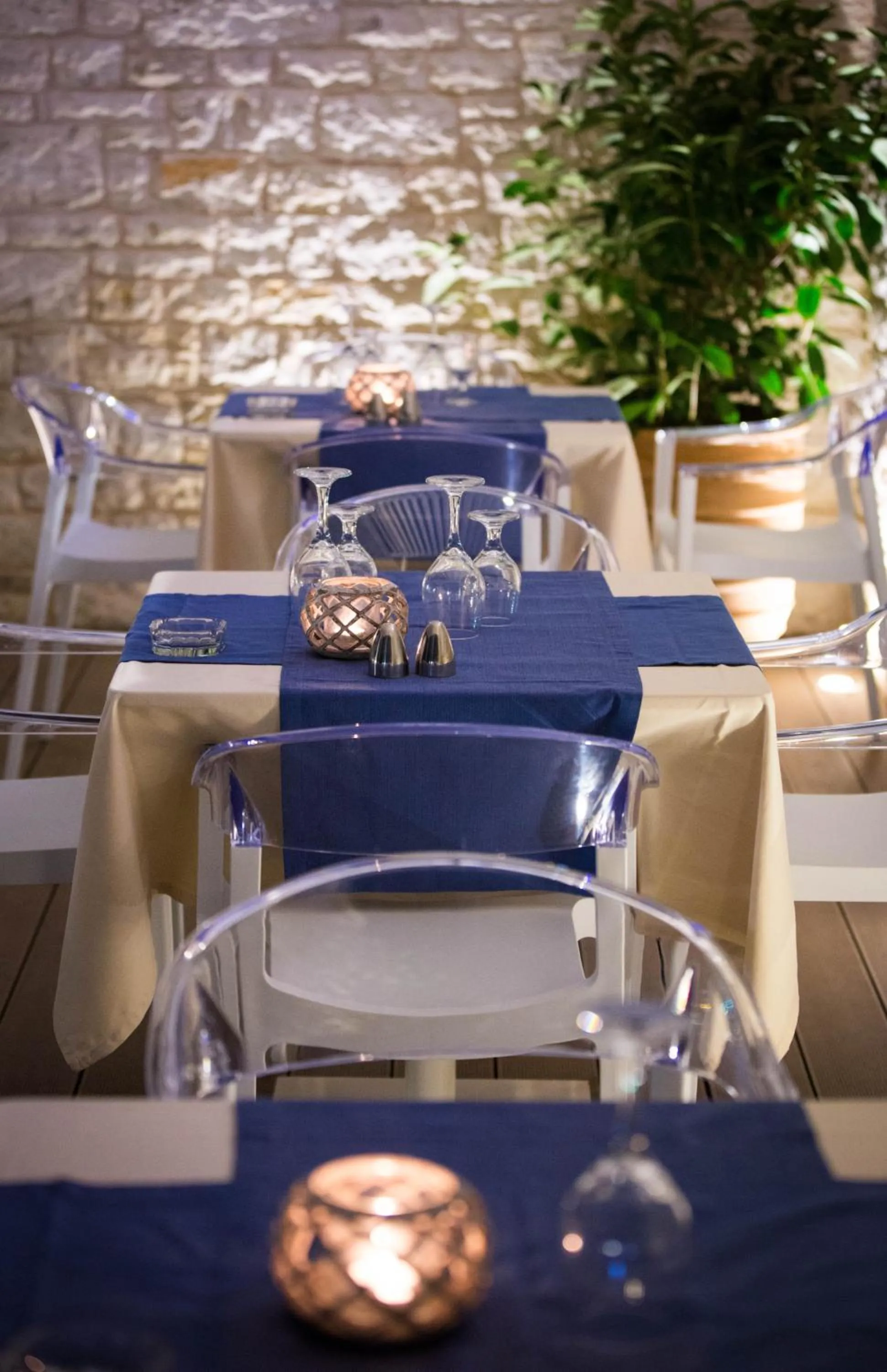 Restaurant/places to eat in Melina Bay Boutique Hotel