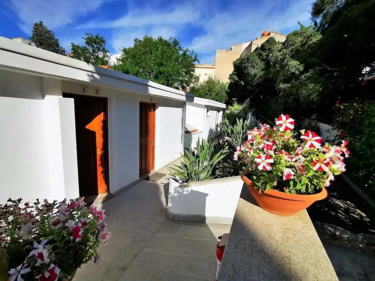 Garden in Hotel Hieracon