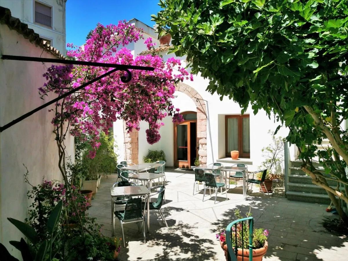 Garden in Hotel Hieracon