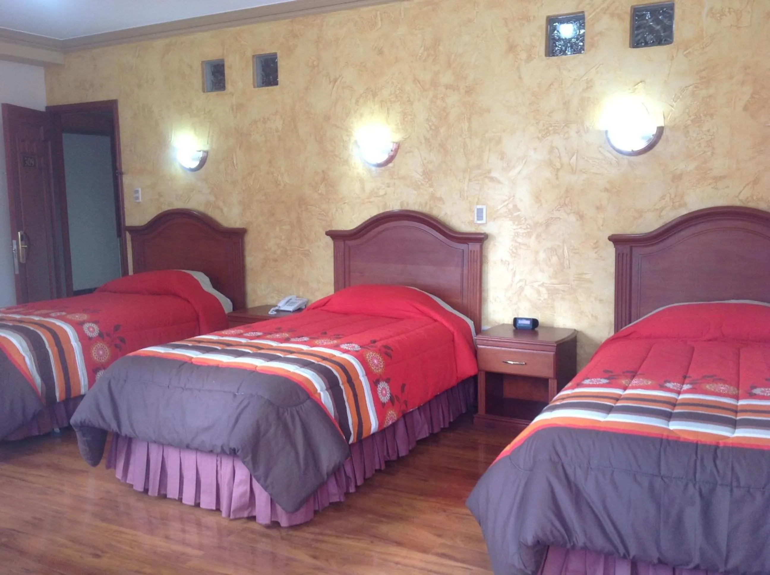 Bedroom, Bed in Golden Palace