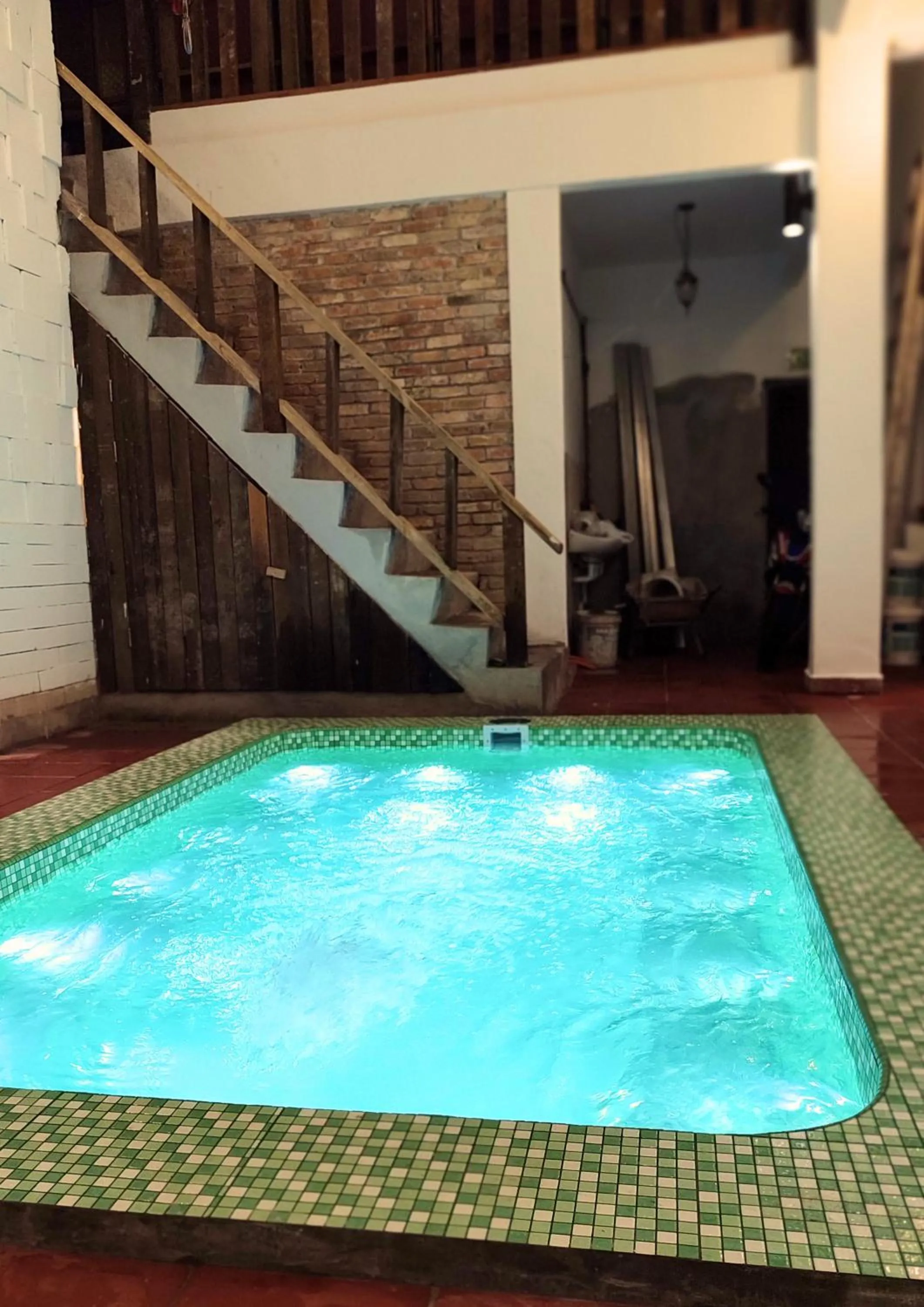 Swimming pool in Bestow Boutique Hotel