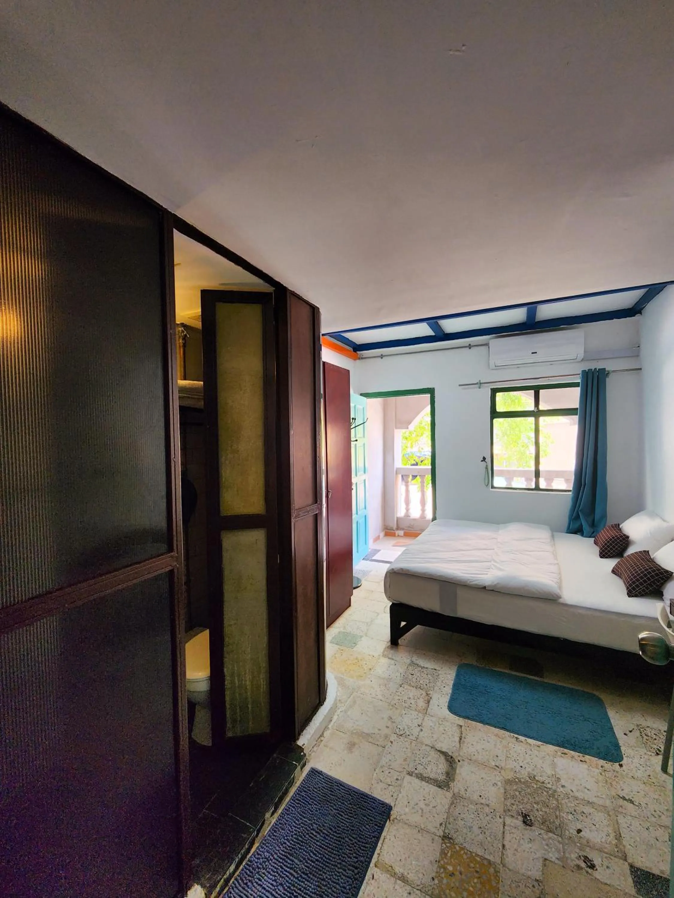 Bed in Bestow Boutique Hotel