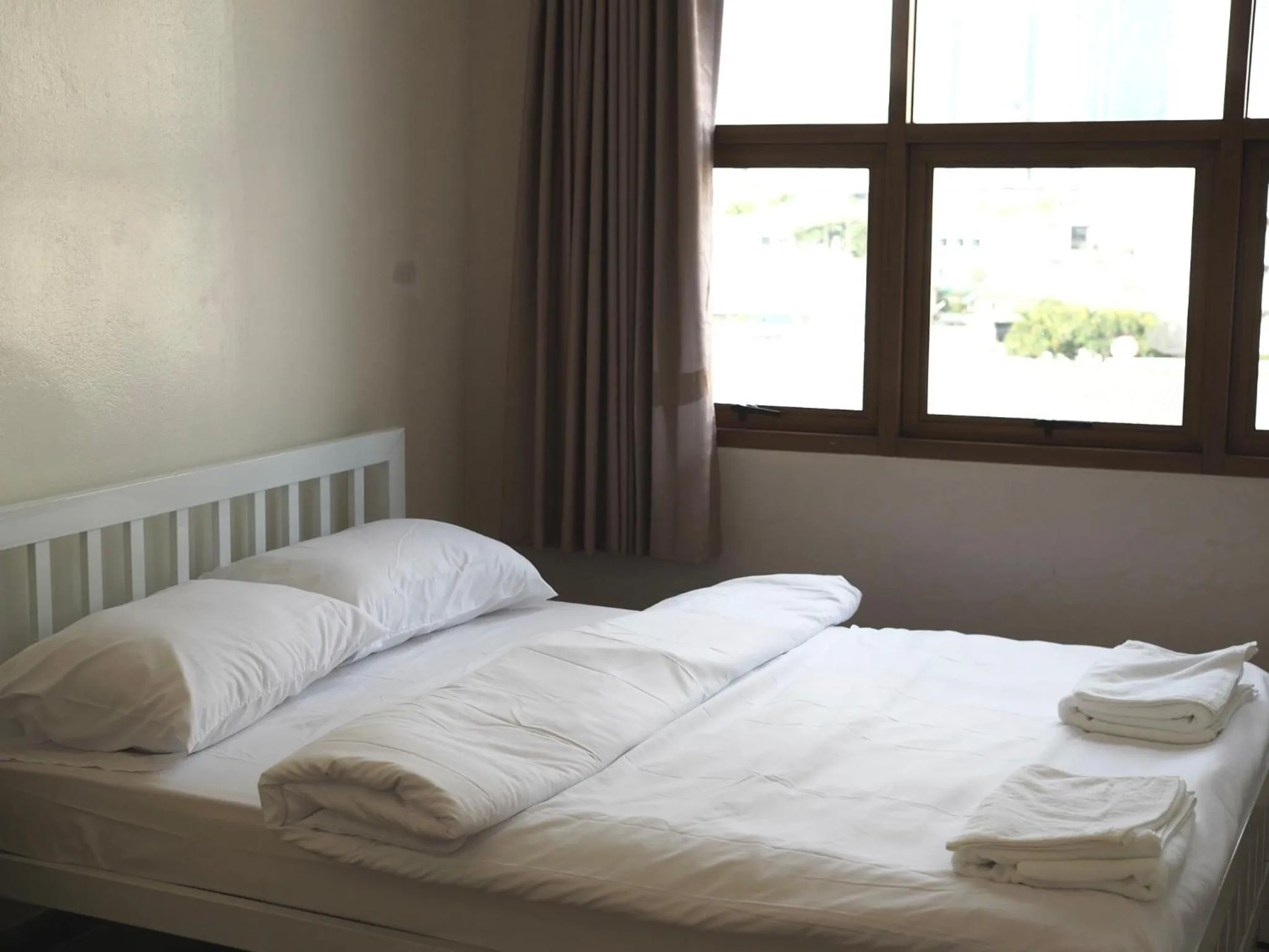 Bedroom, Bed in Krung Tone Hostel