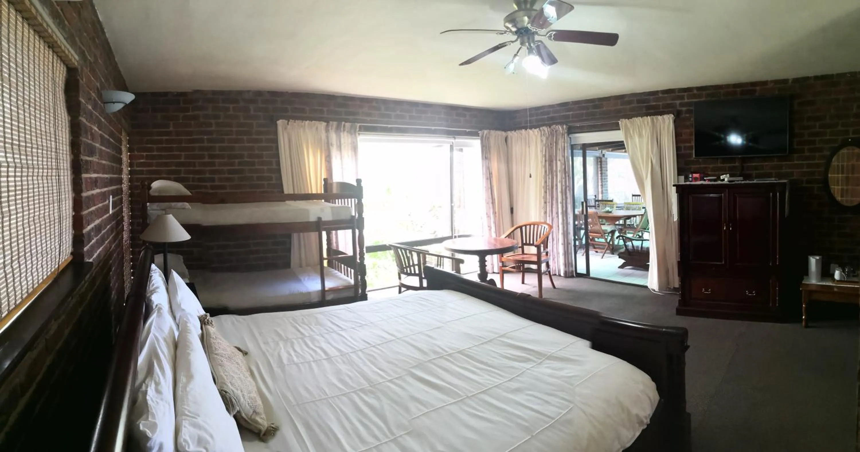 Deluxe Family Suite in Tsitsikamma on Sea Resort