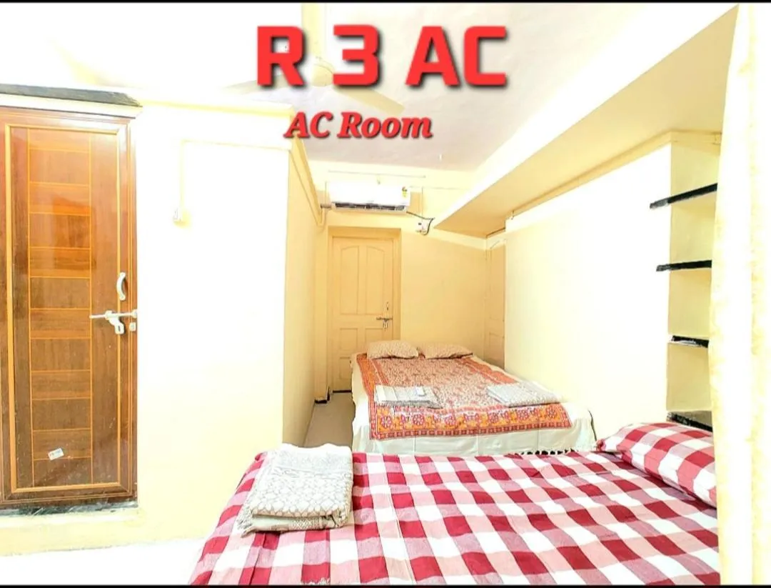 Shriguru Guest House Akkalkot
