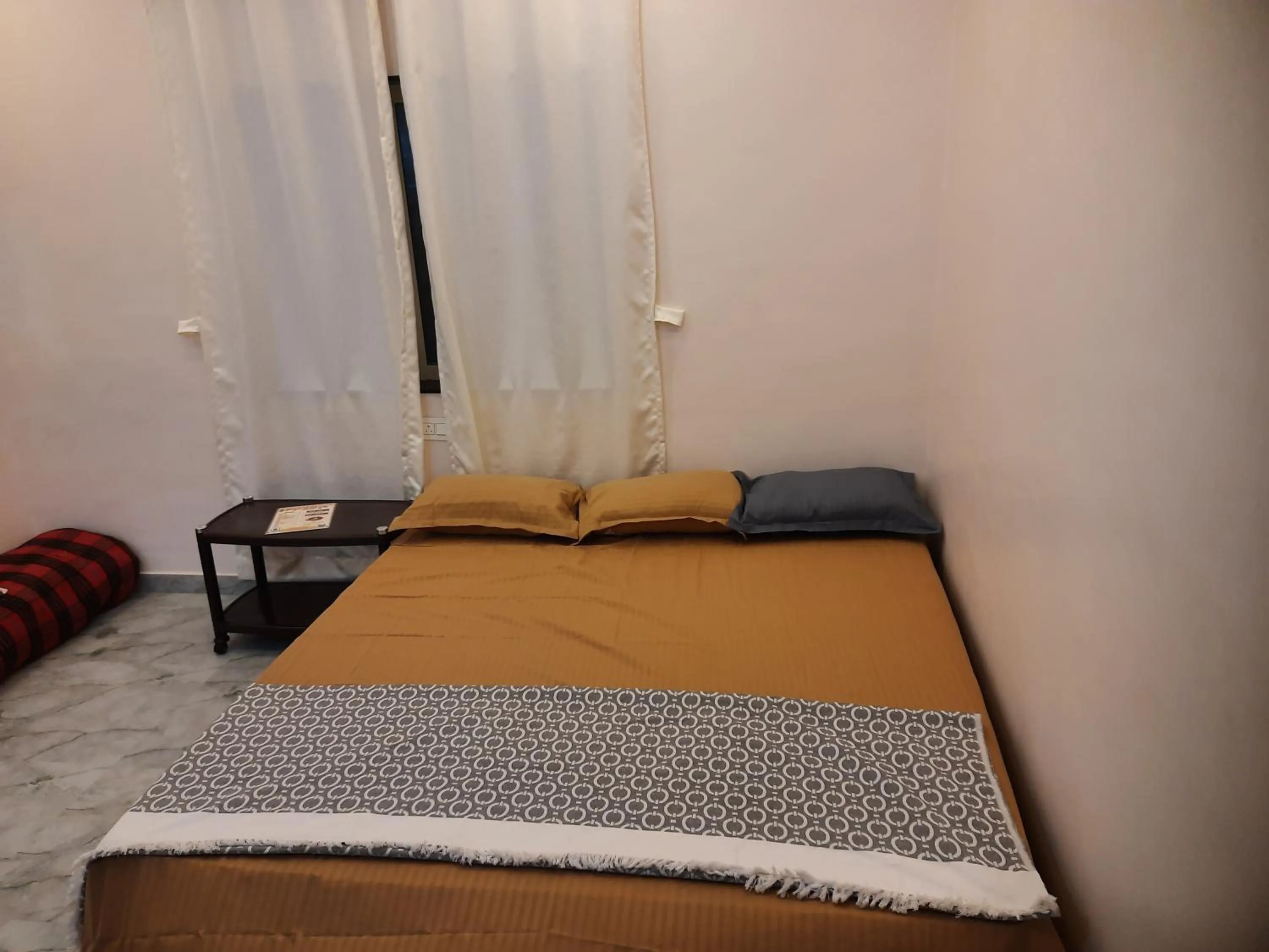 Shriguru Guest House Akkalkot