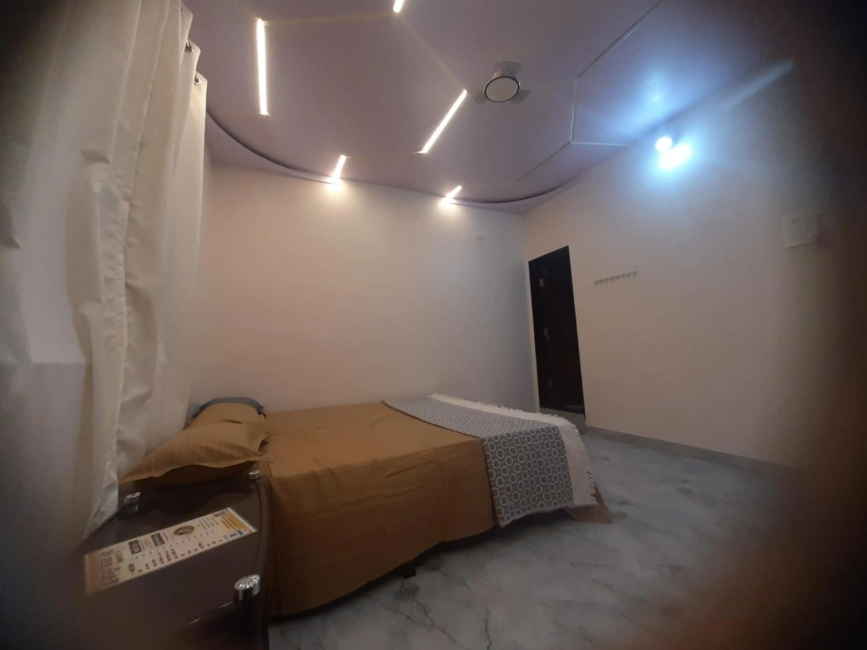Shriguru Guest House Akkalkot