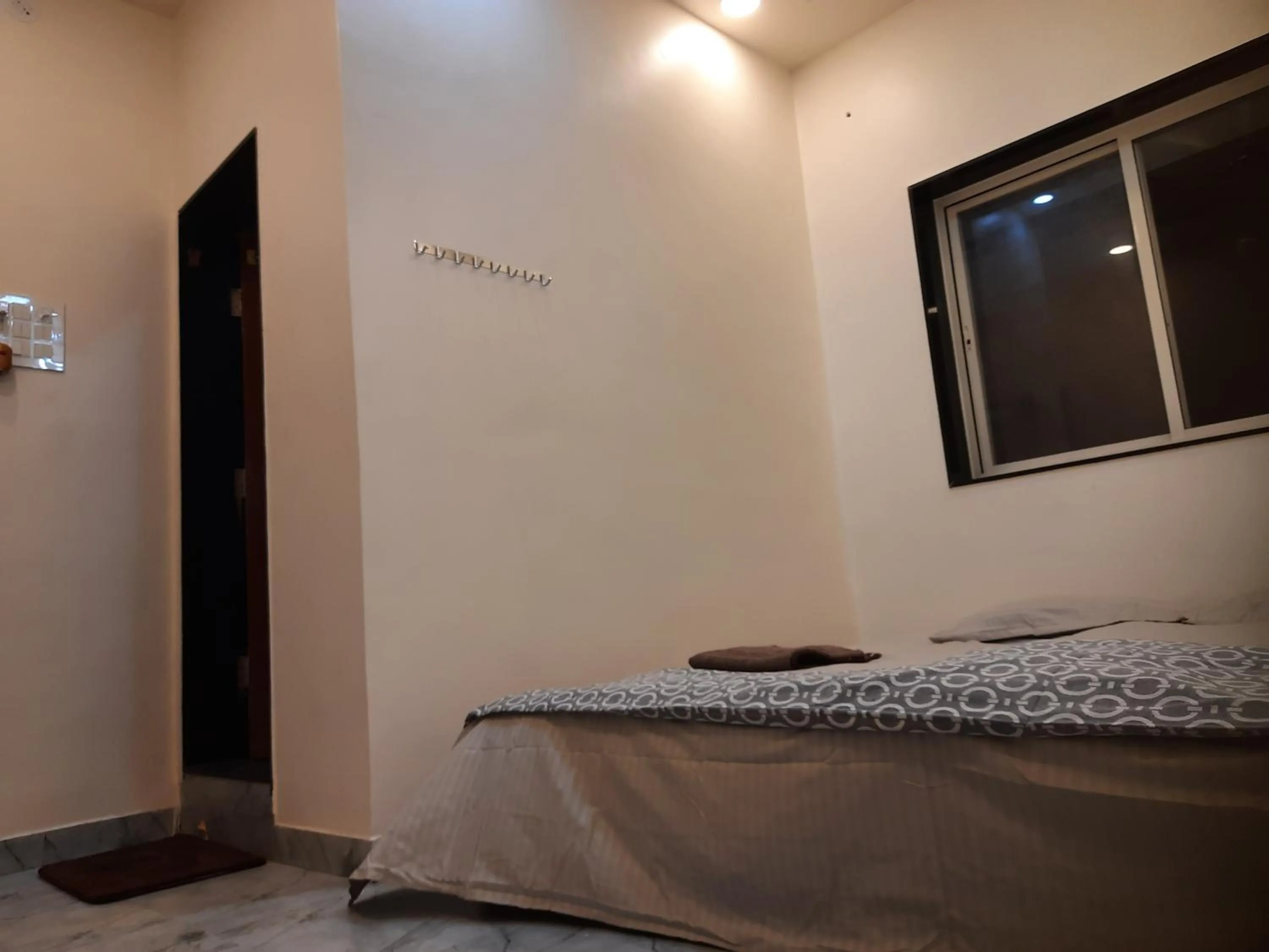 Shriguru Guest House Akkalkot
