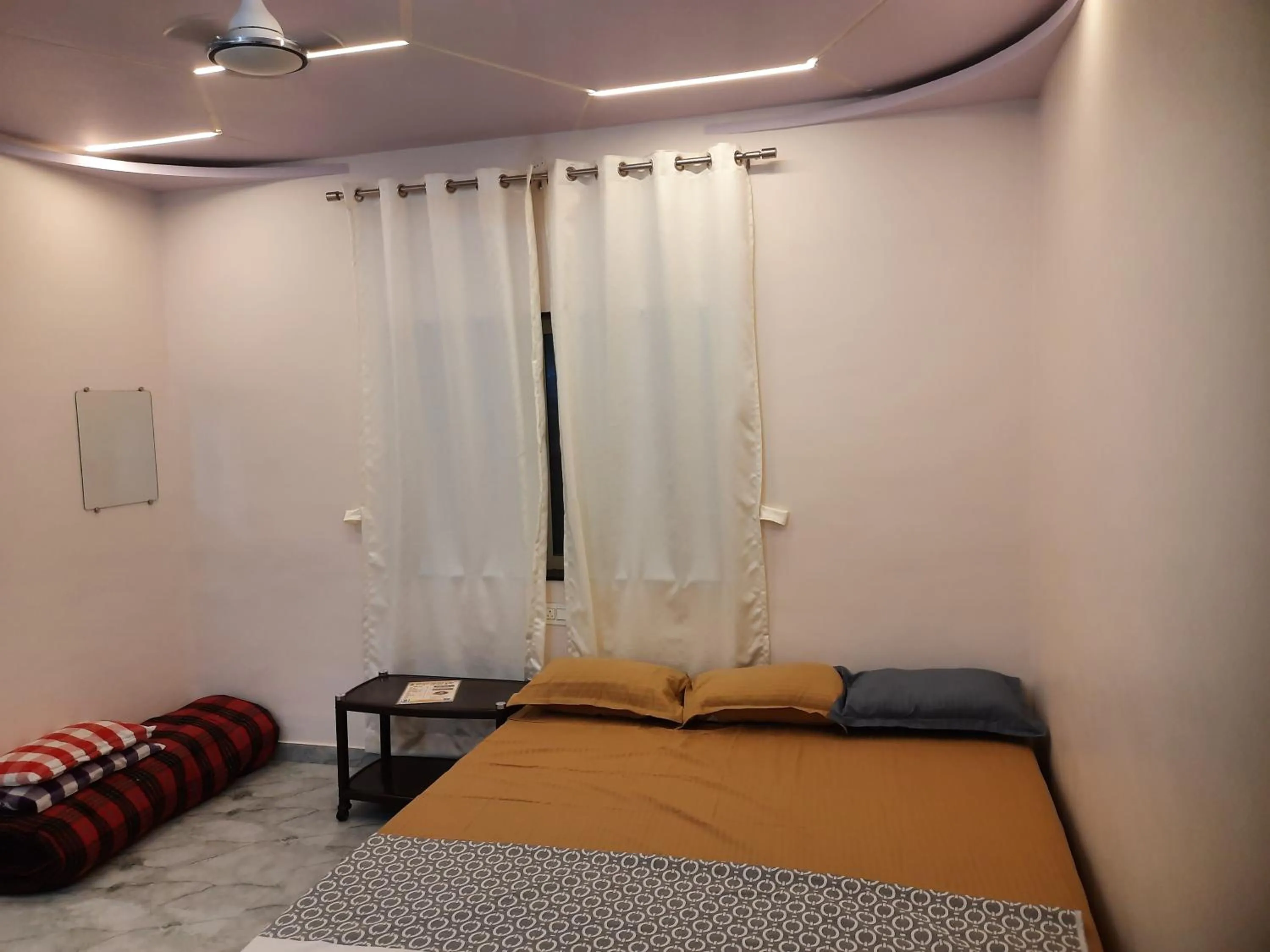 Shriguru Guest House Akkalkot