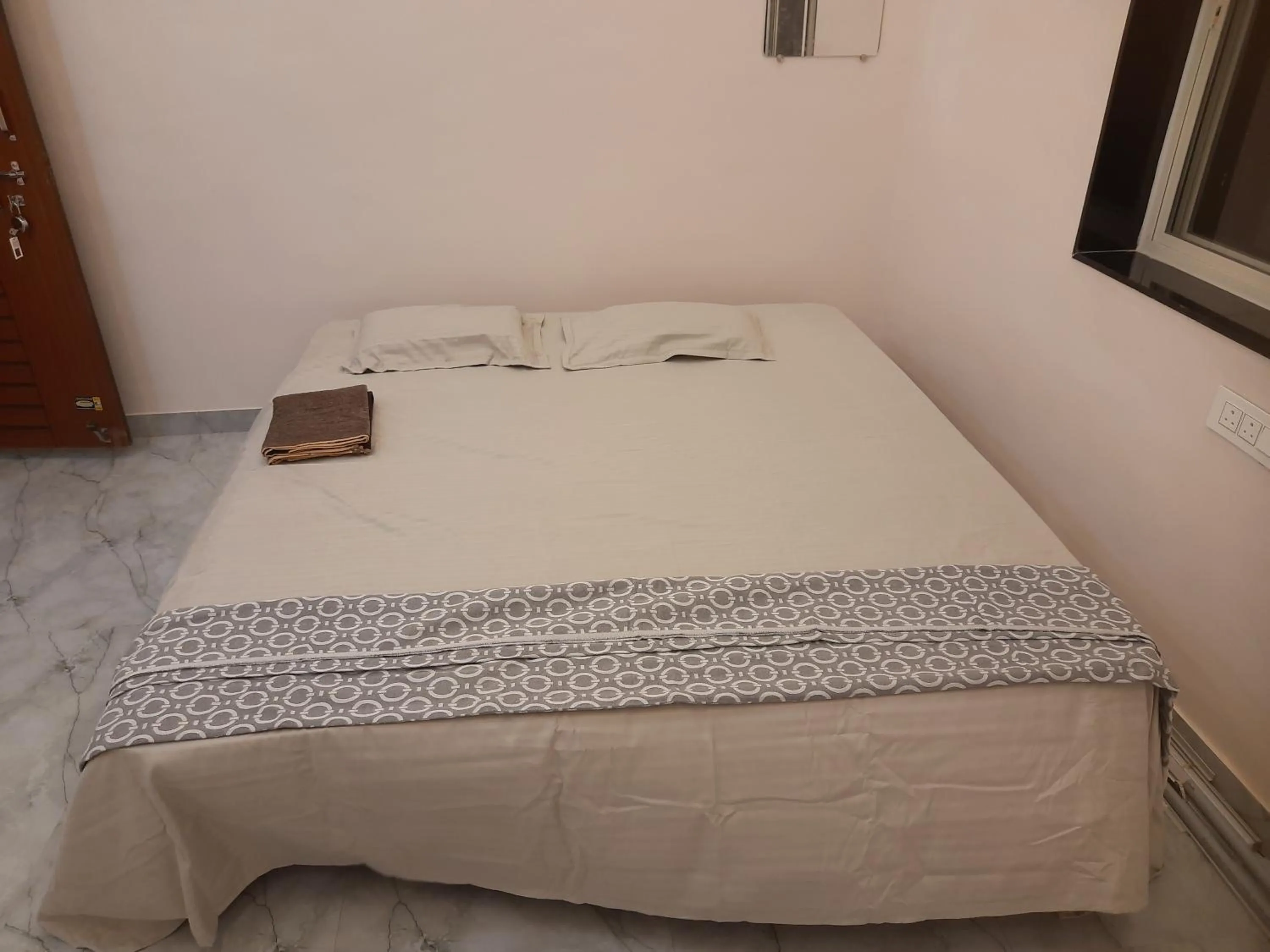 Shriguru Guest House Akkalkot