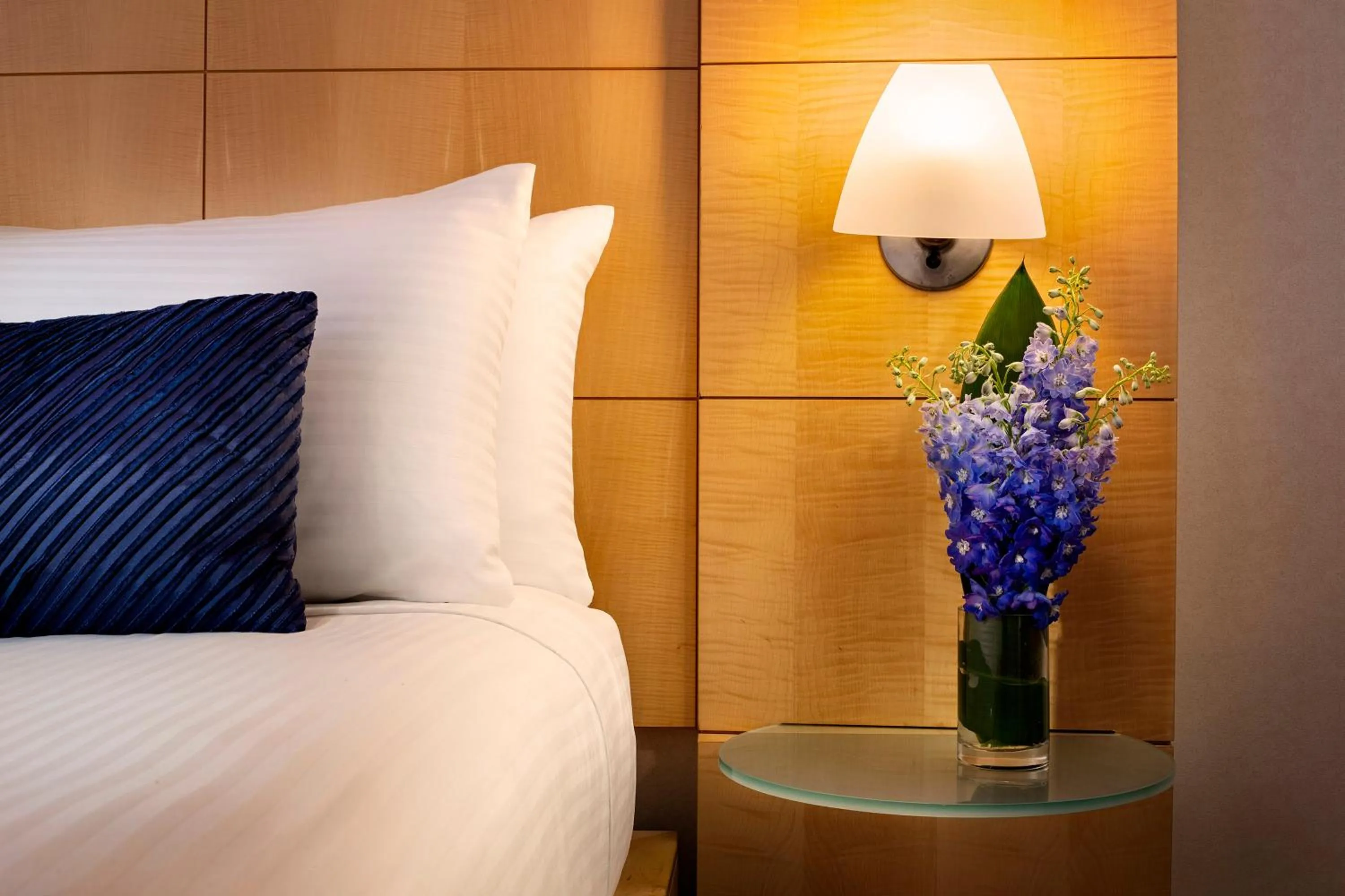 Bedroom, Bed in Millennium Premier Hotel New York Times Square