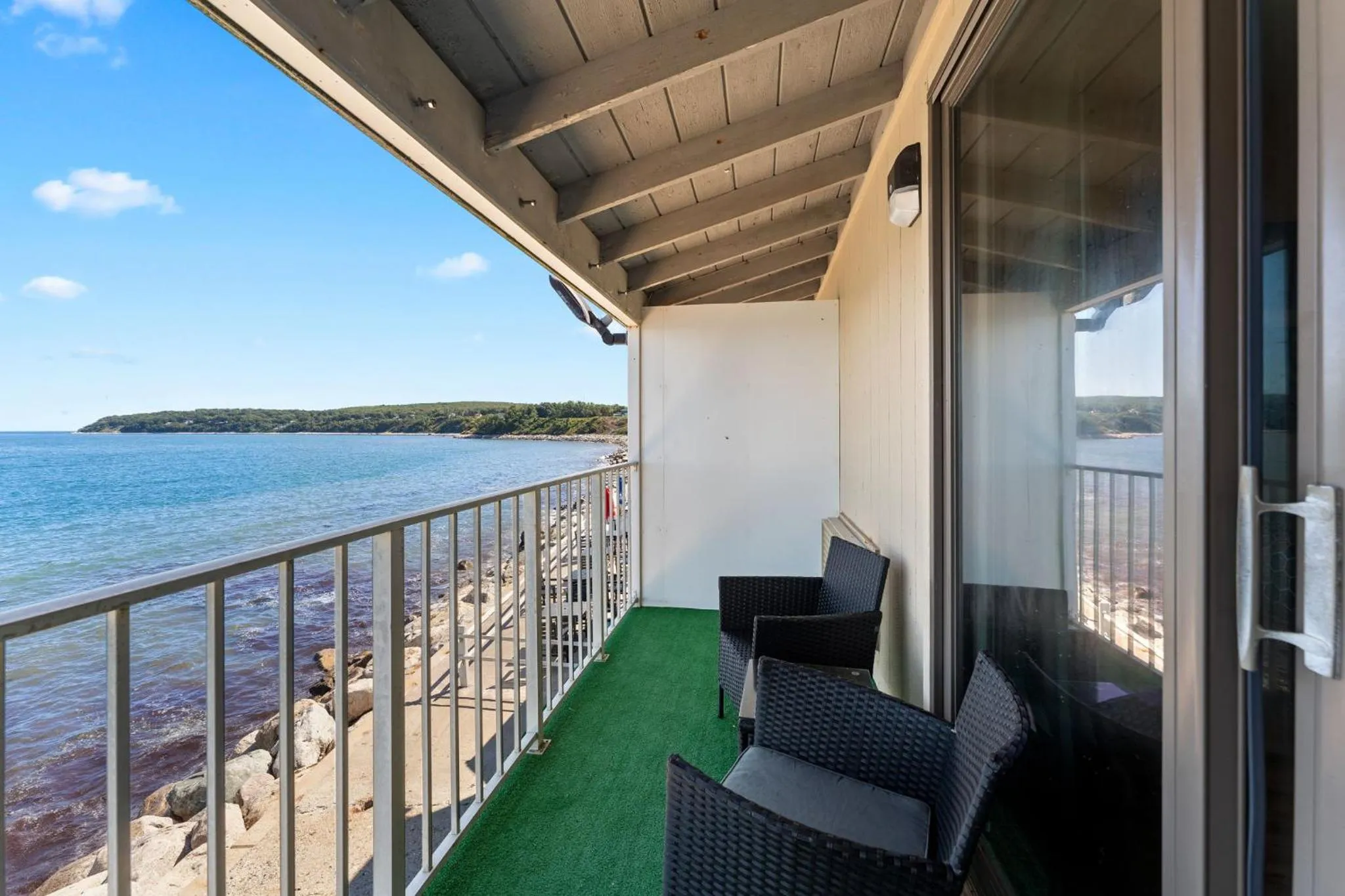 Balcony/Terrace in Pilgrim Sands on Long Beach