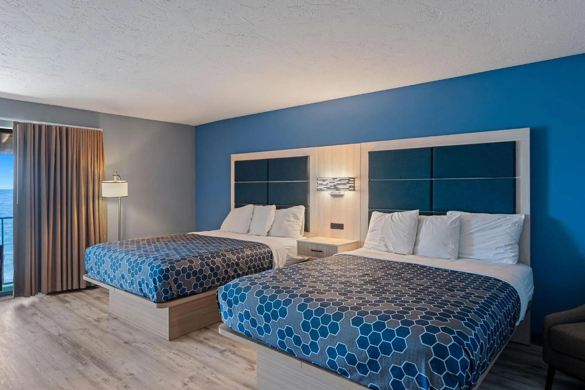 Bed in Pilgrim Sands on Long Beach